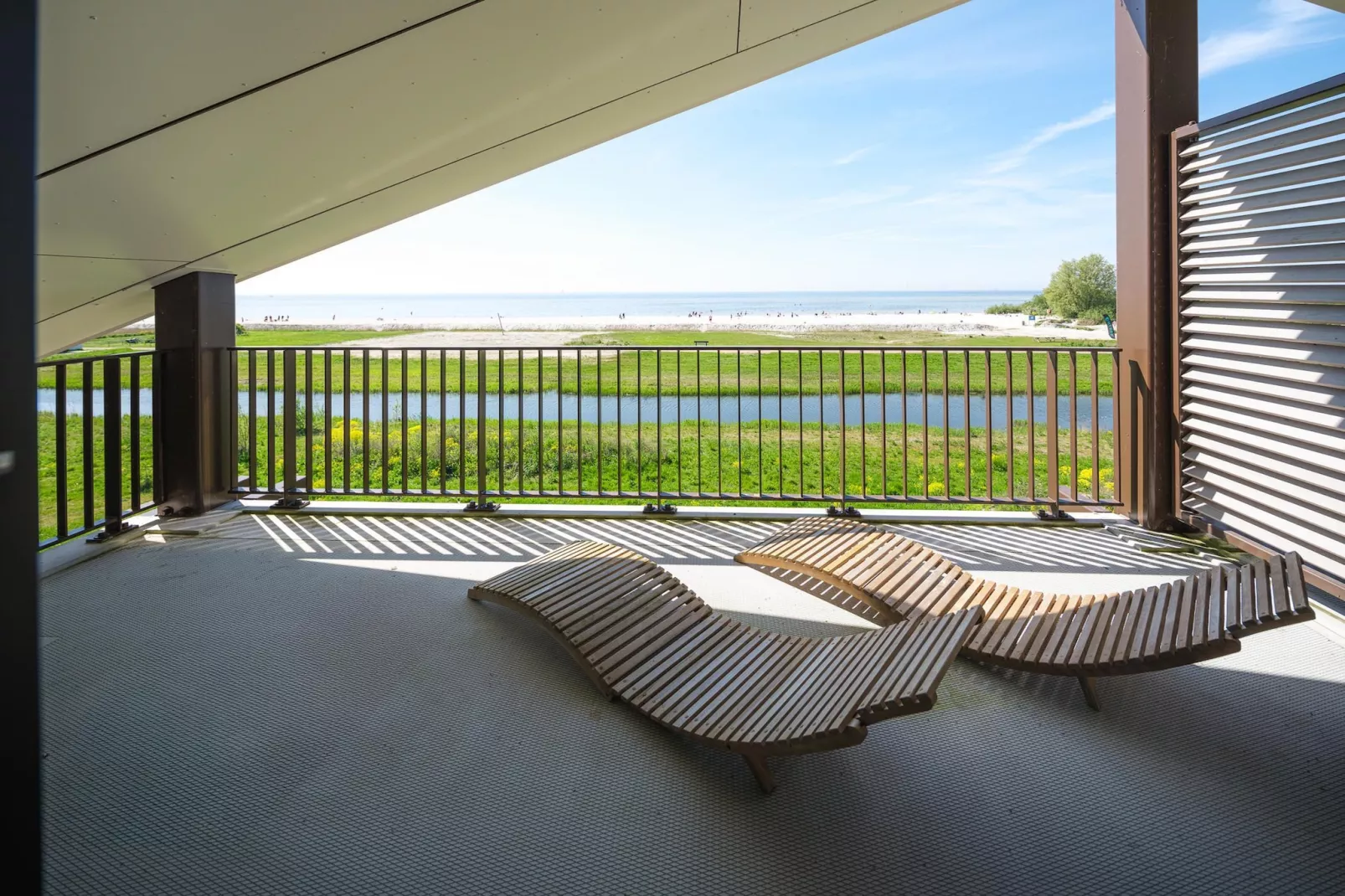 Luxury Beach Apartment | 6 Pers. - Terrasse/Balkon