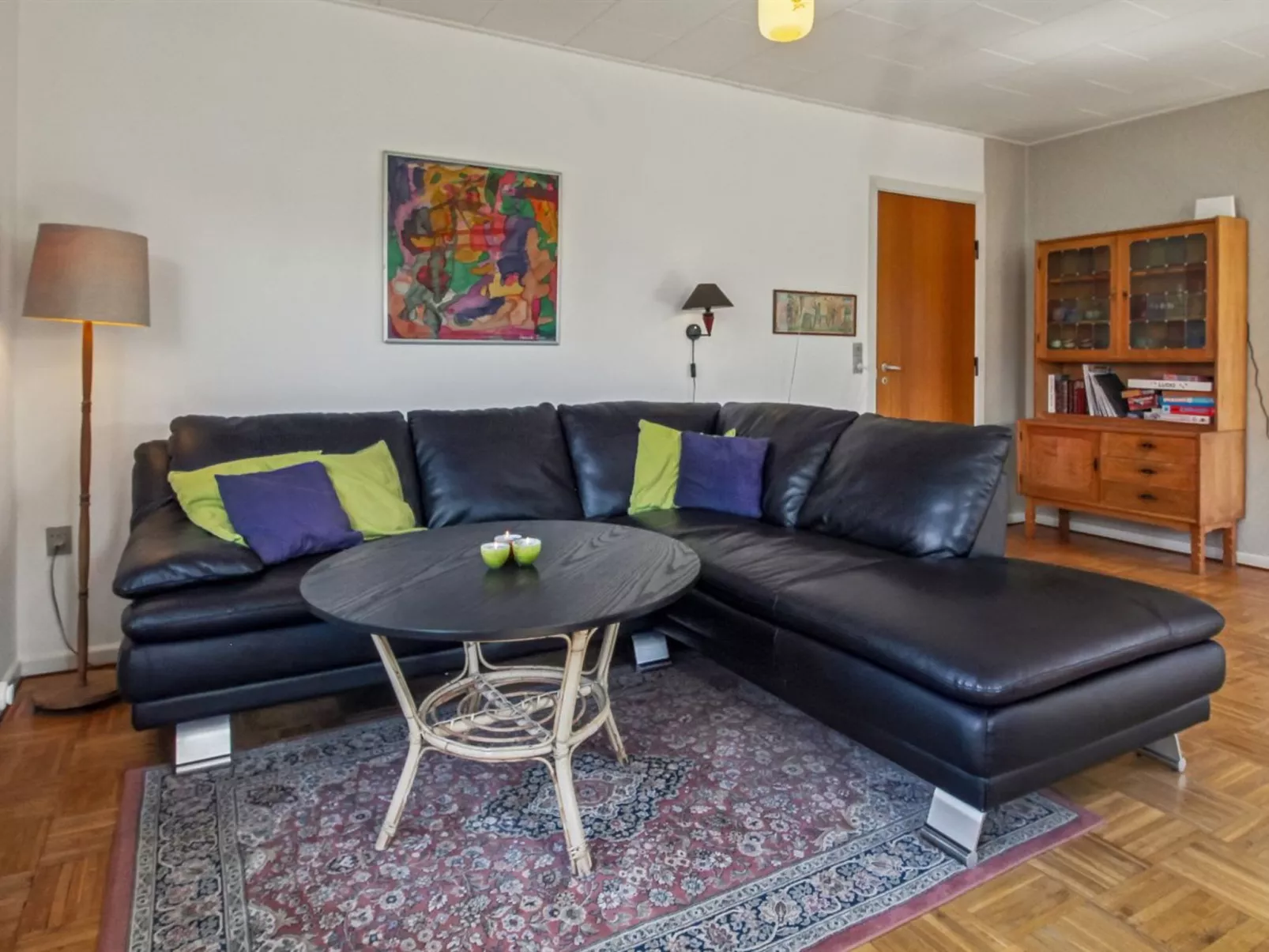 "Magh" - 9.8km from the sea - Inside