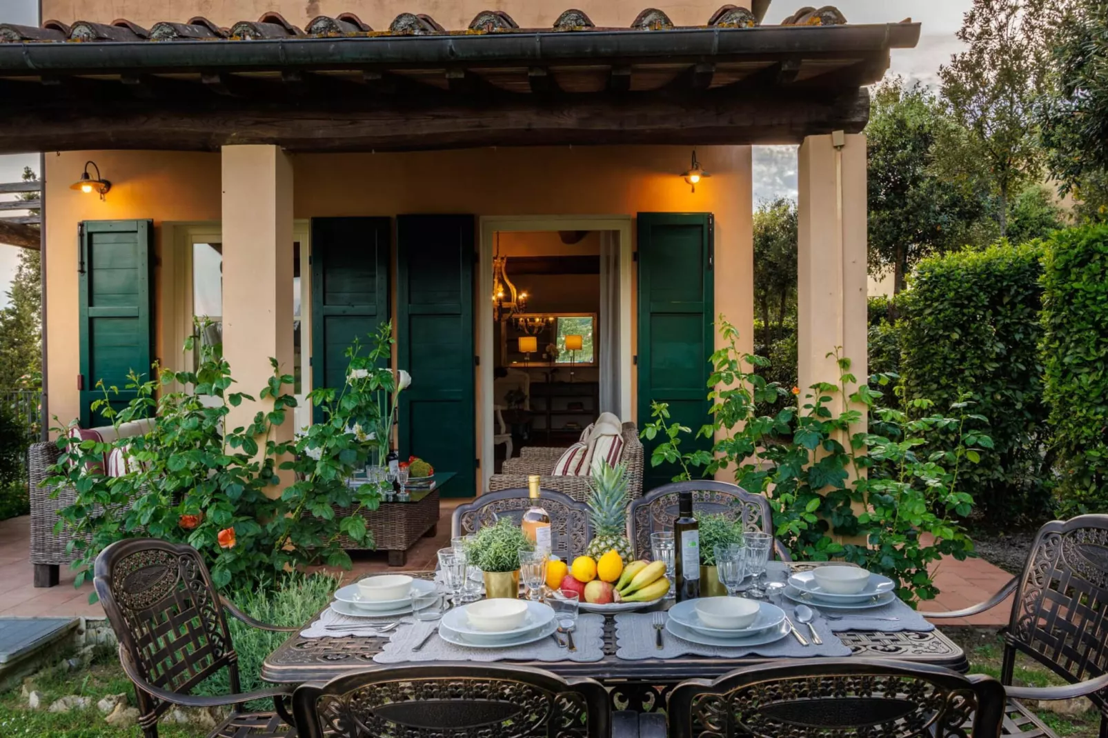 Cicale Farmhouse, 3 bedrooms Farmhouse with Pool - Terrace balcony