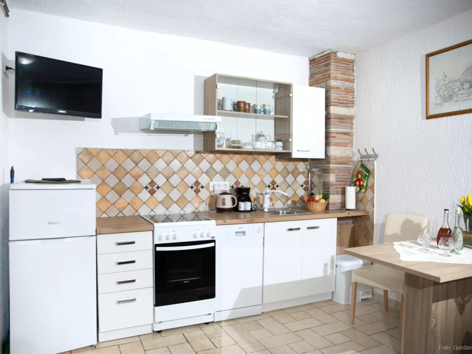 House Barat - Drinnen
