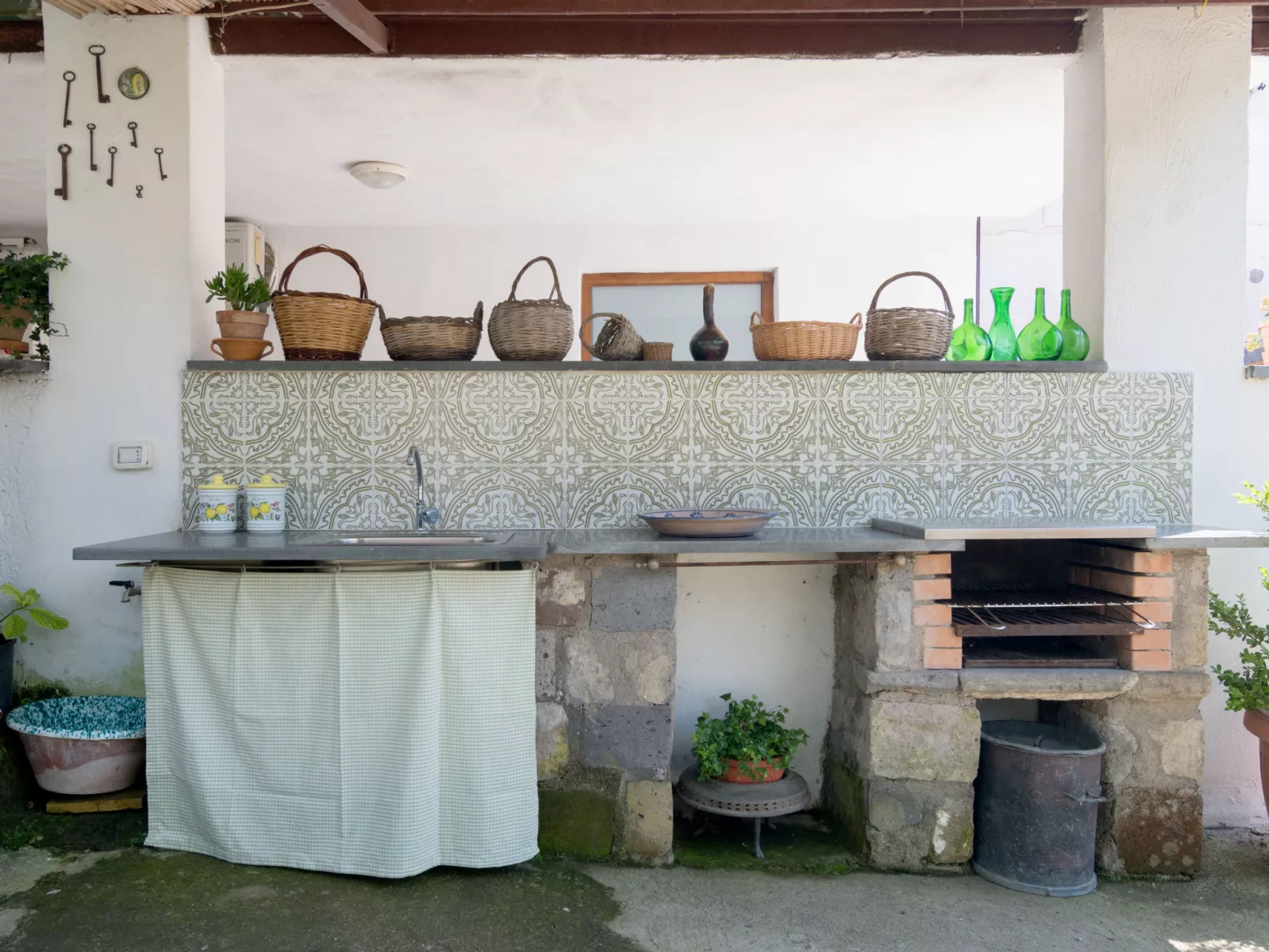 Bilo Dolce-Outside