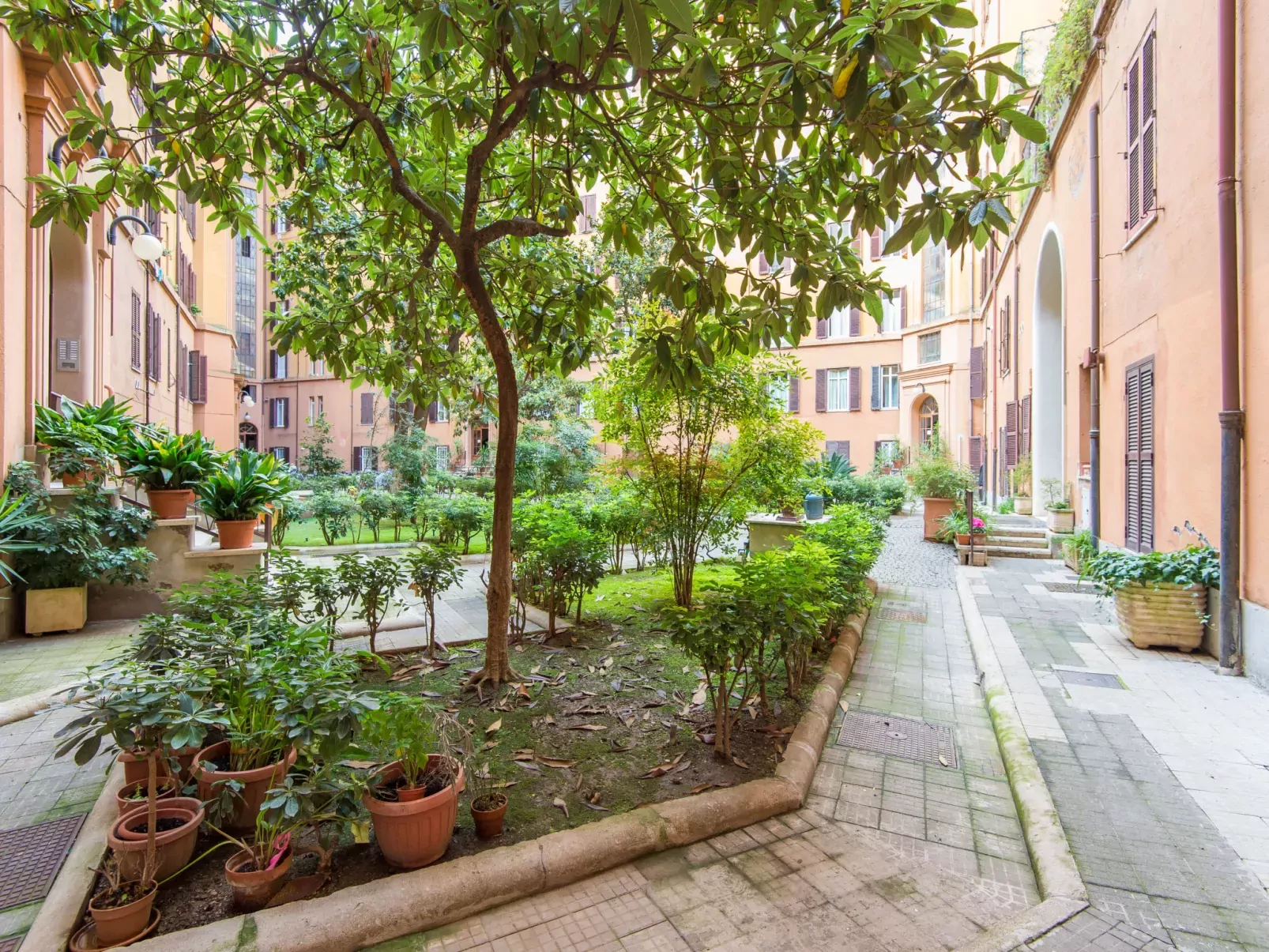 La Casa dell'Arte-Outside