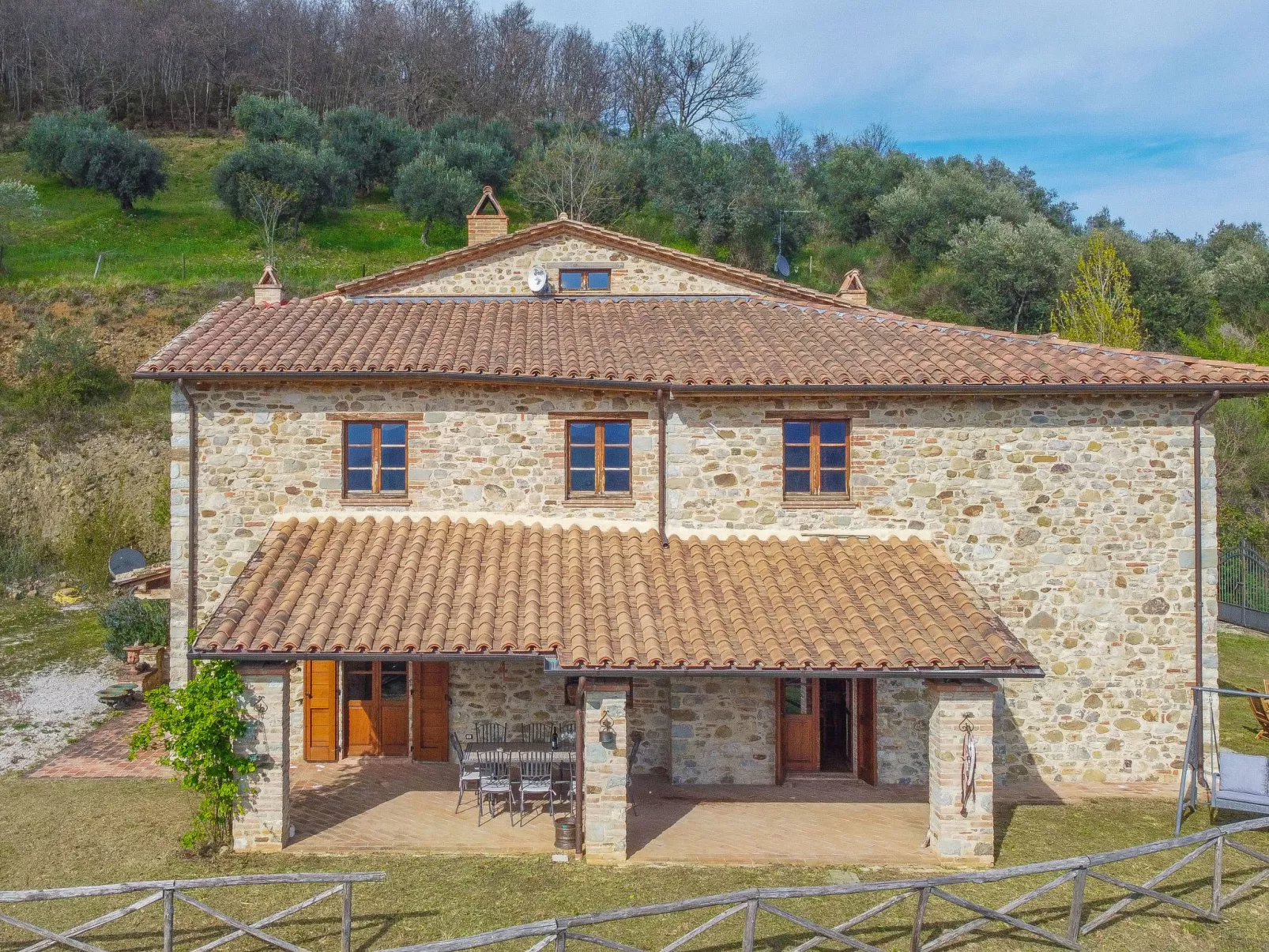 Guarda Valle-Outside