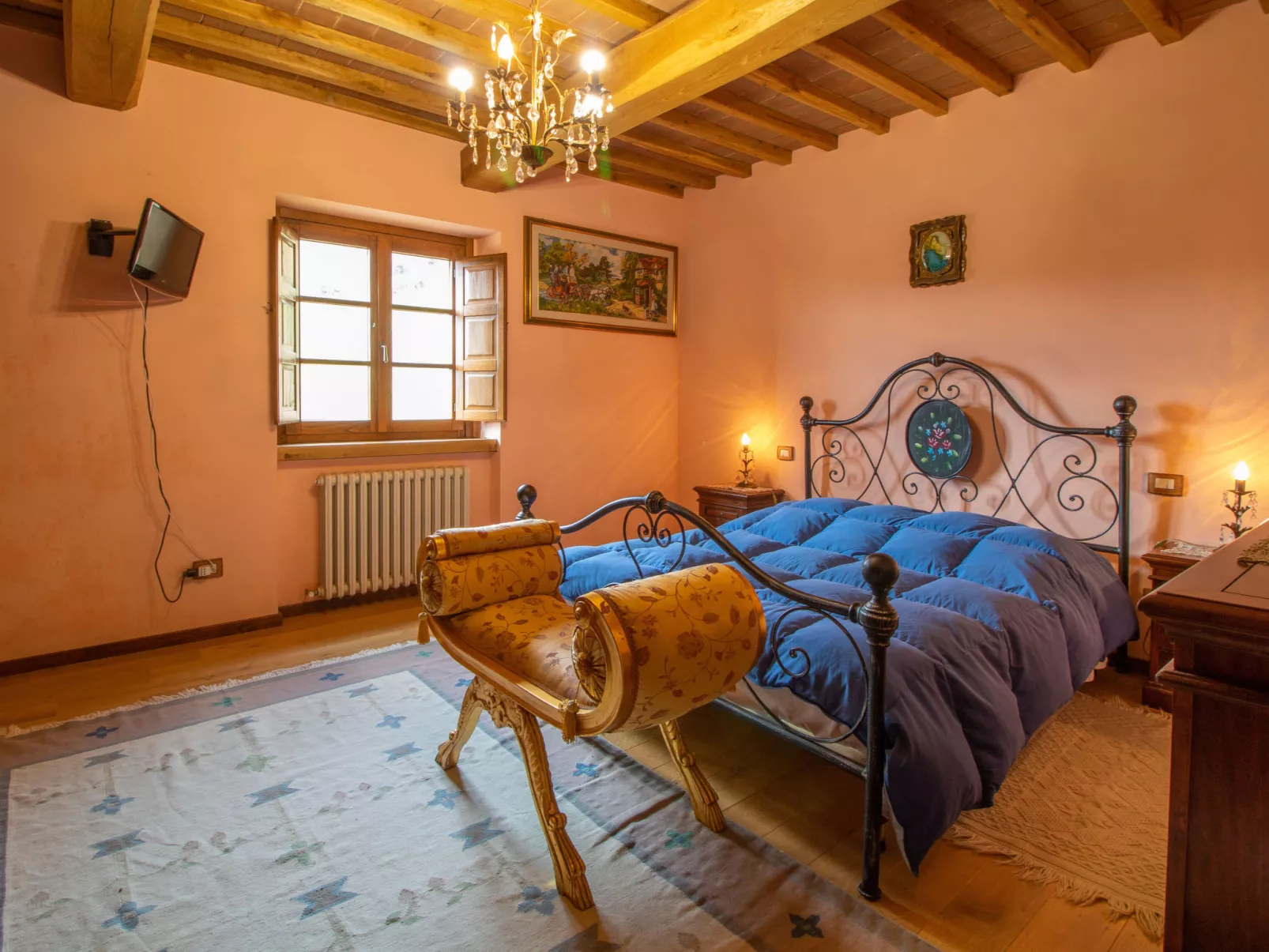 Guarda Valle-Inside