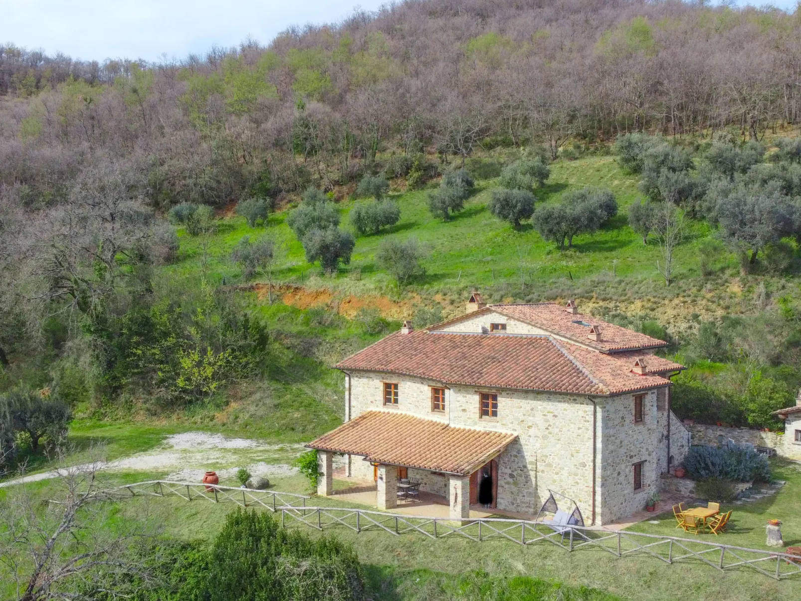 Guarda Valle-Outside