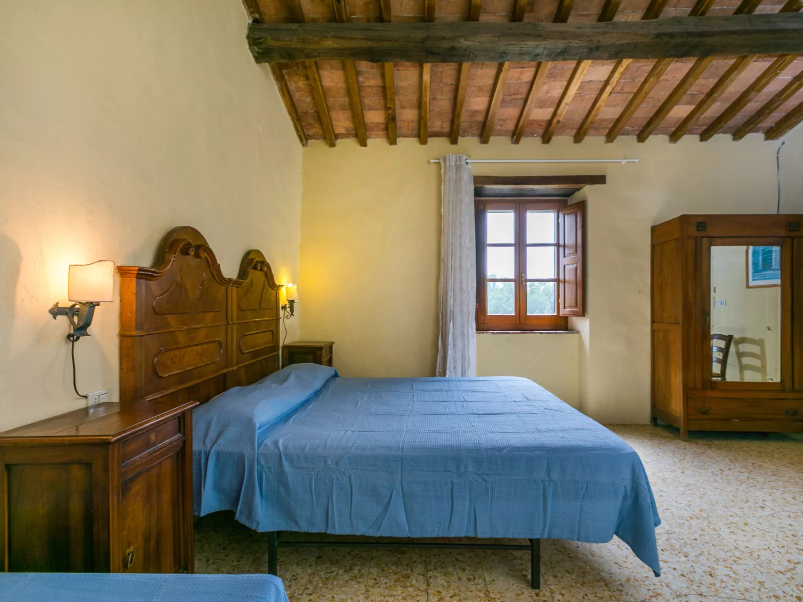 Il Piccione-Inside