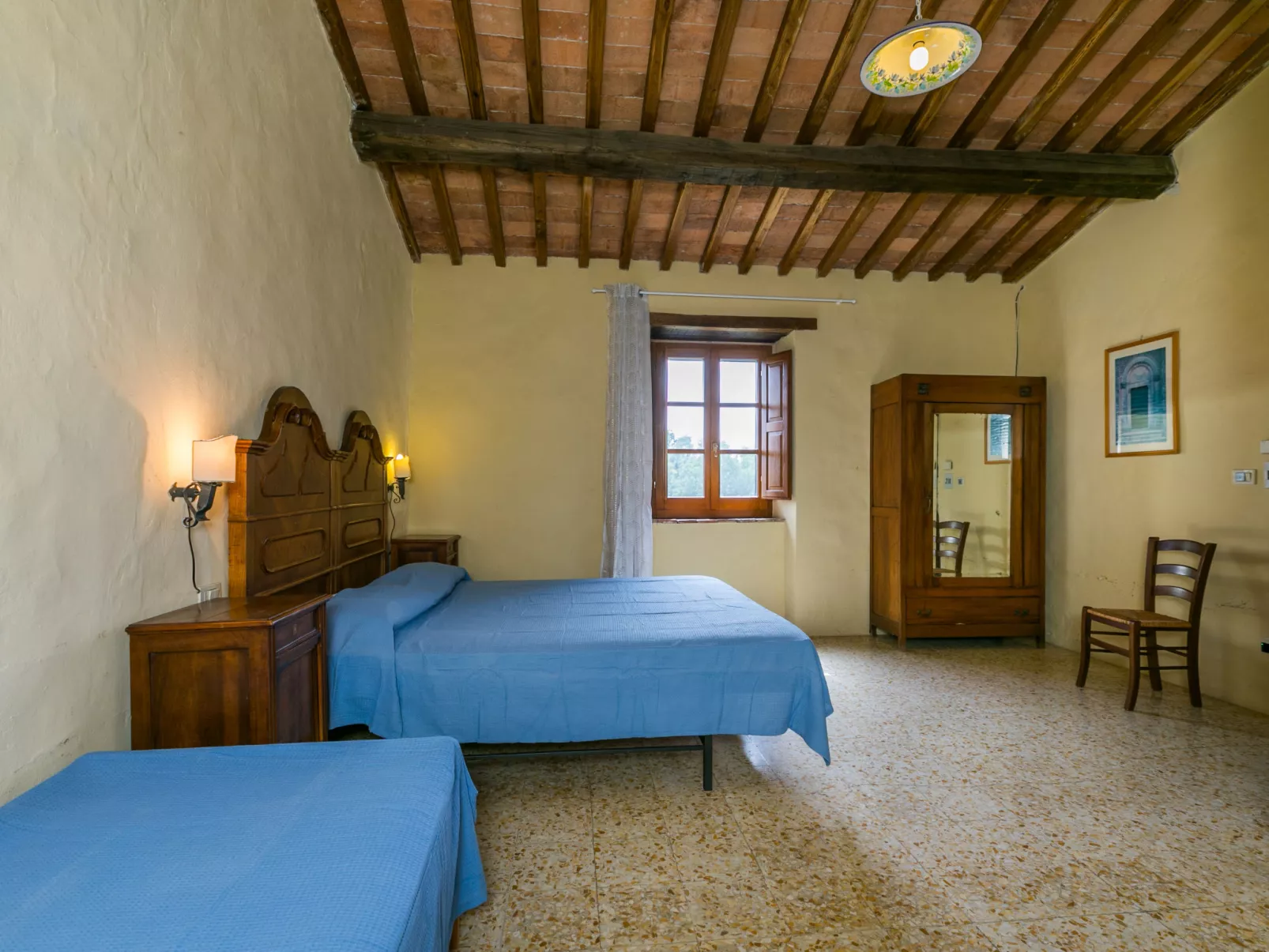 Il Piccione-Inside
