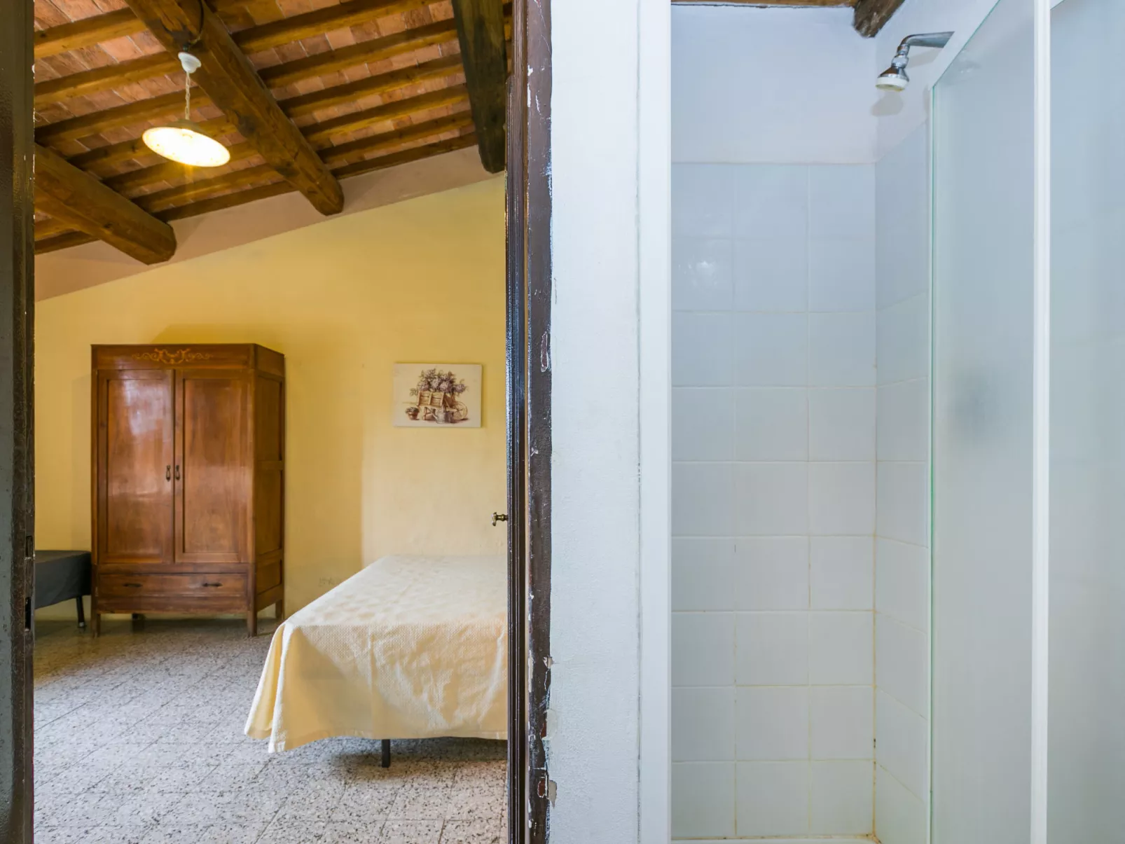 Il Piccione-Inside