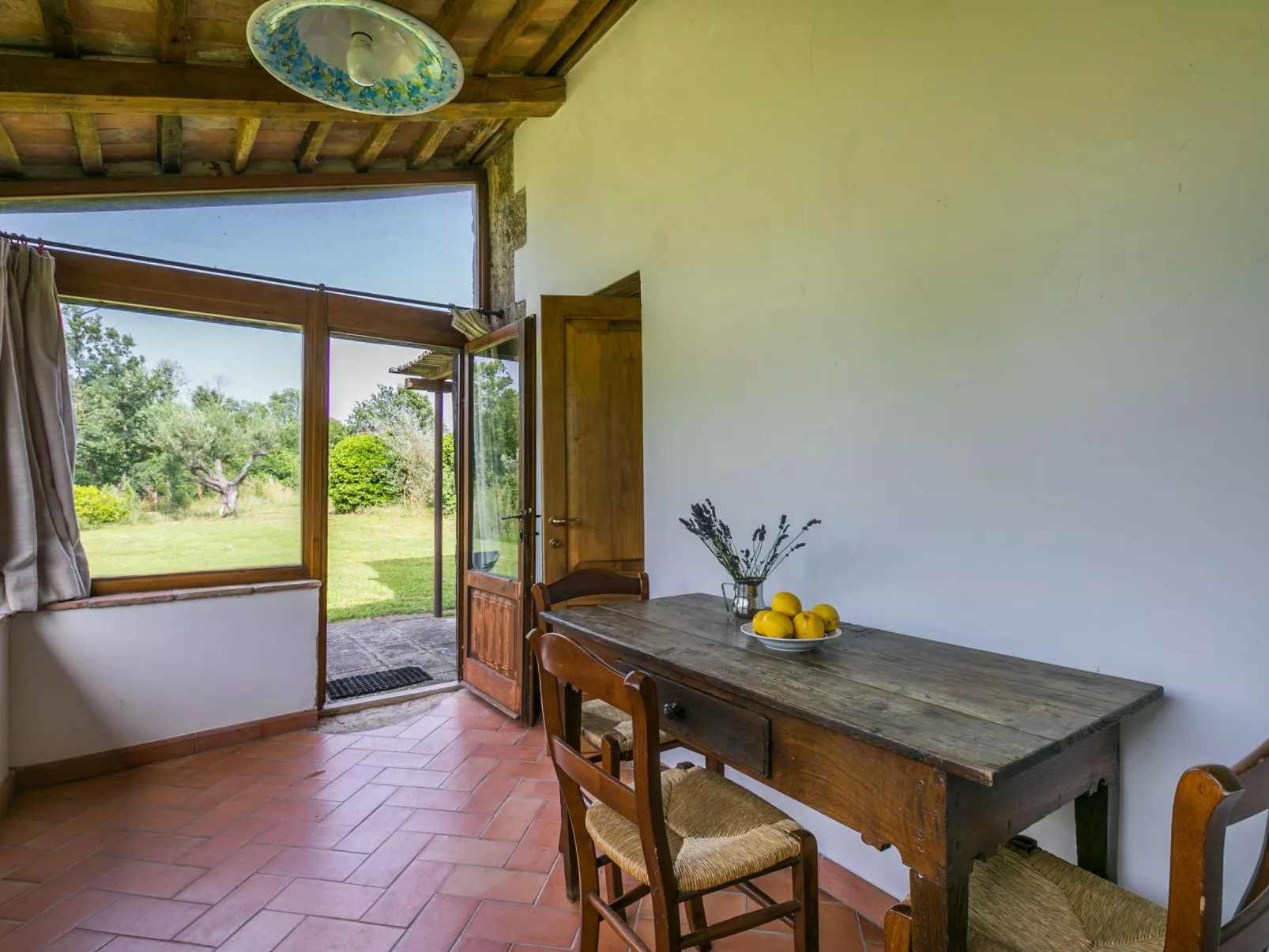 Il Piccione-Inside