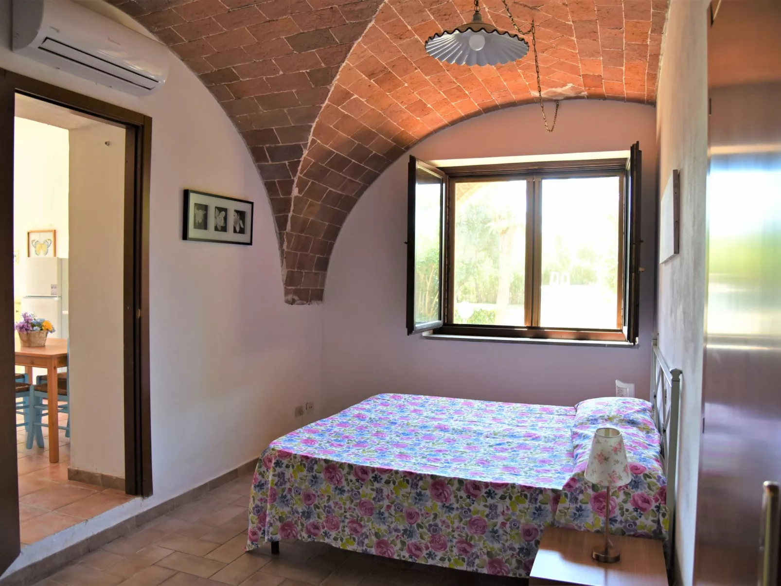 Borgo Valmarina-Inside