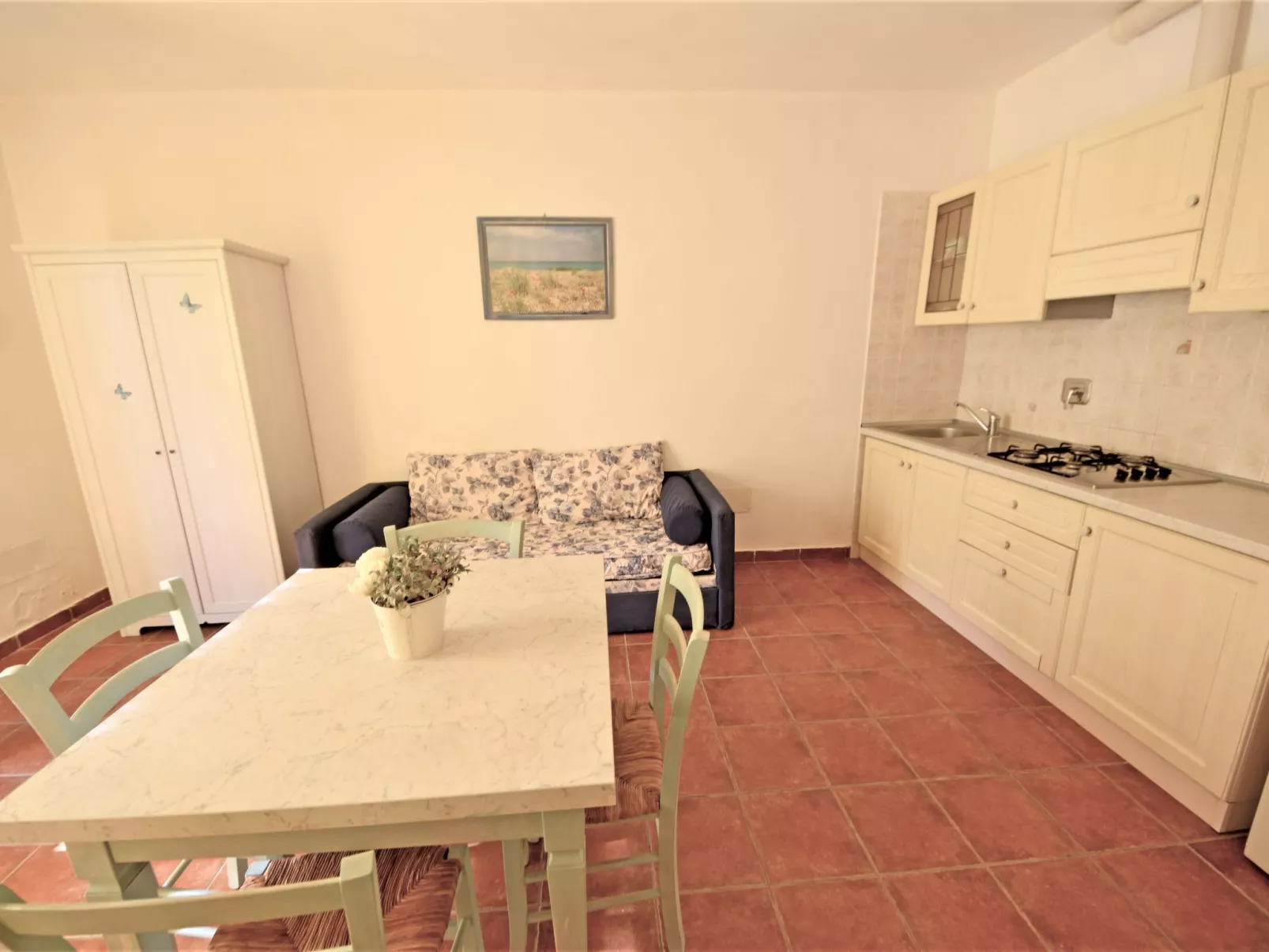 Borgo Valmarina-Inside