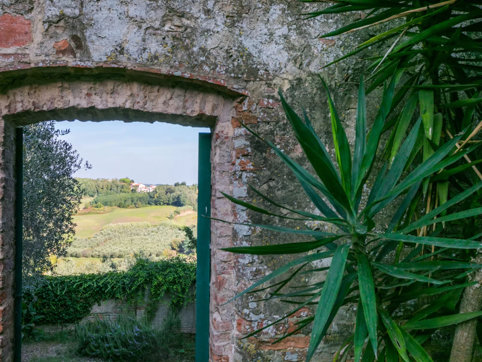Casa dei Granai-Inside