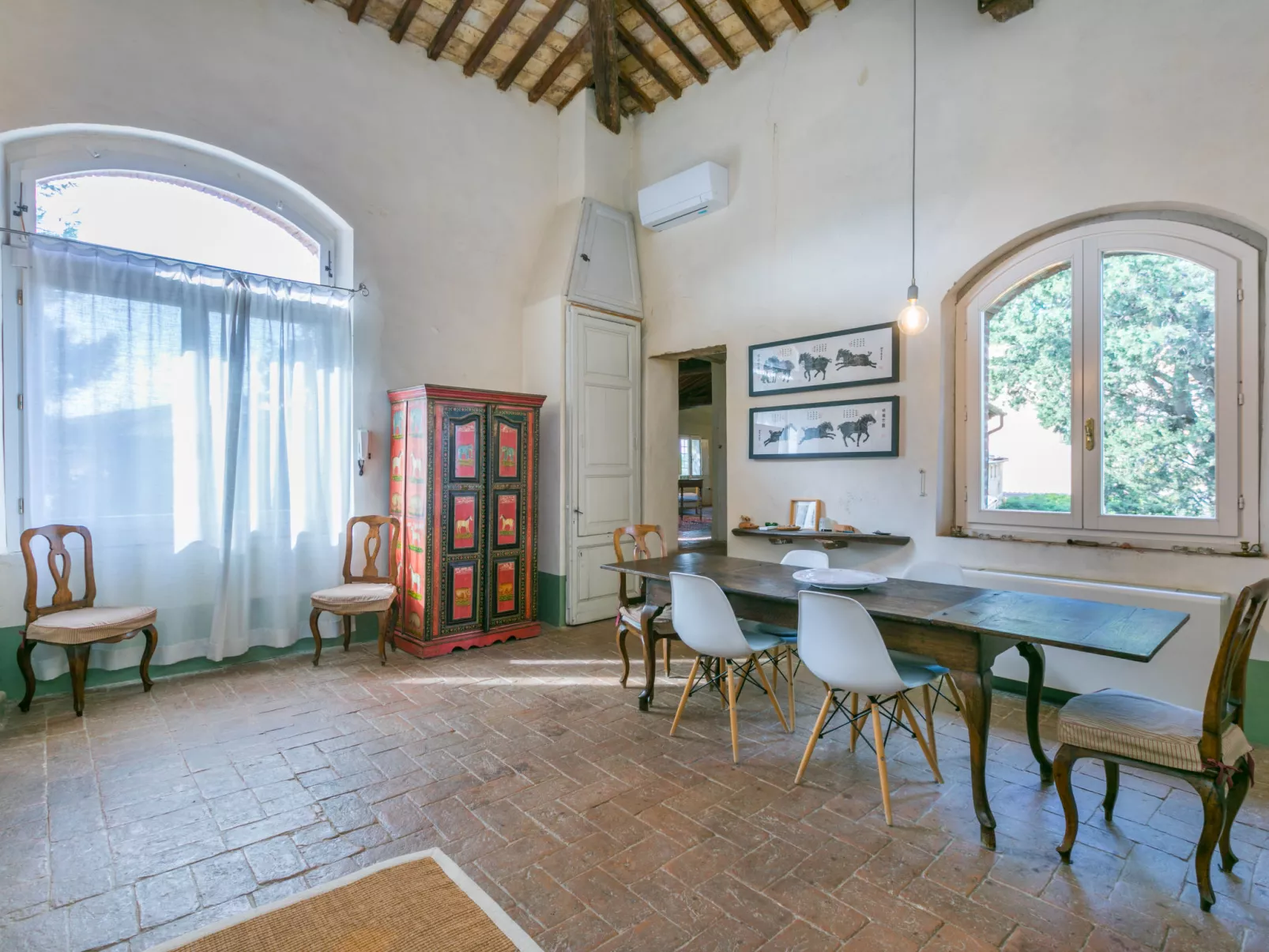 Casa dei Granai-Inside