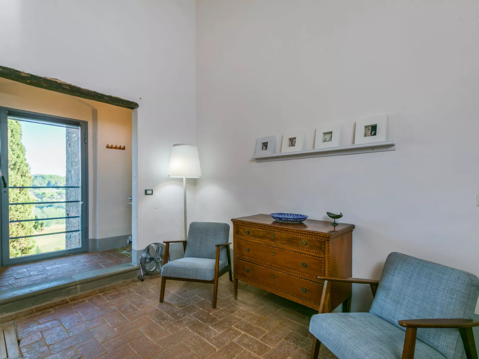 Casa dei Granai-Inside