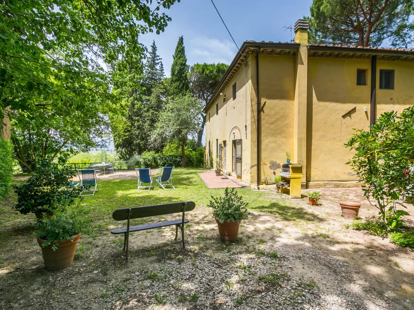 Saletto-Outside