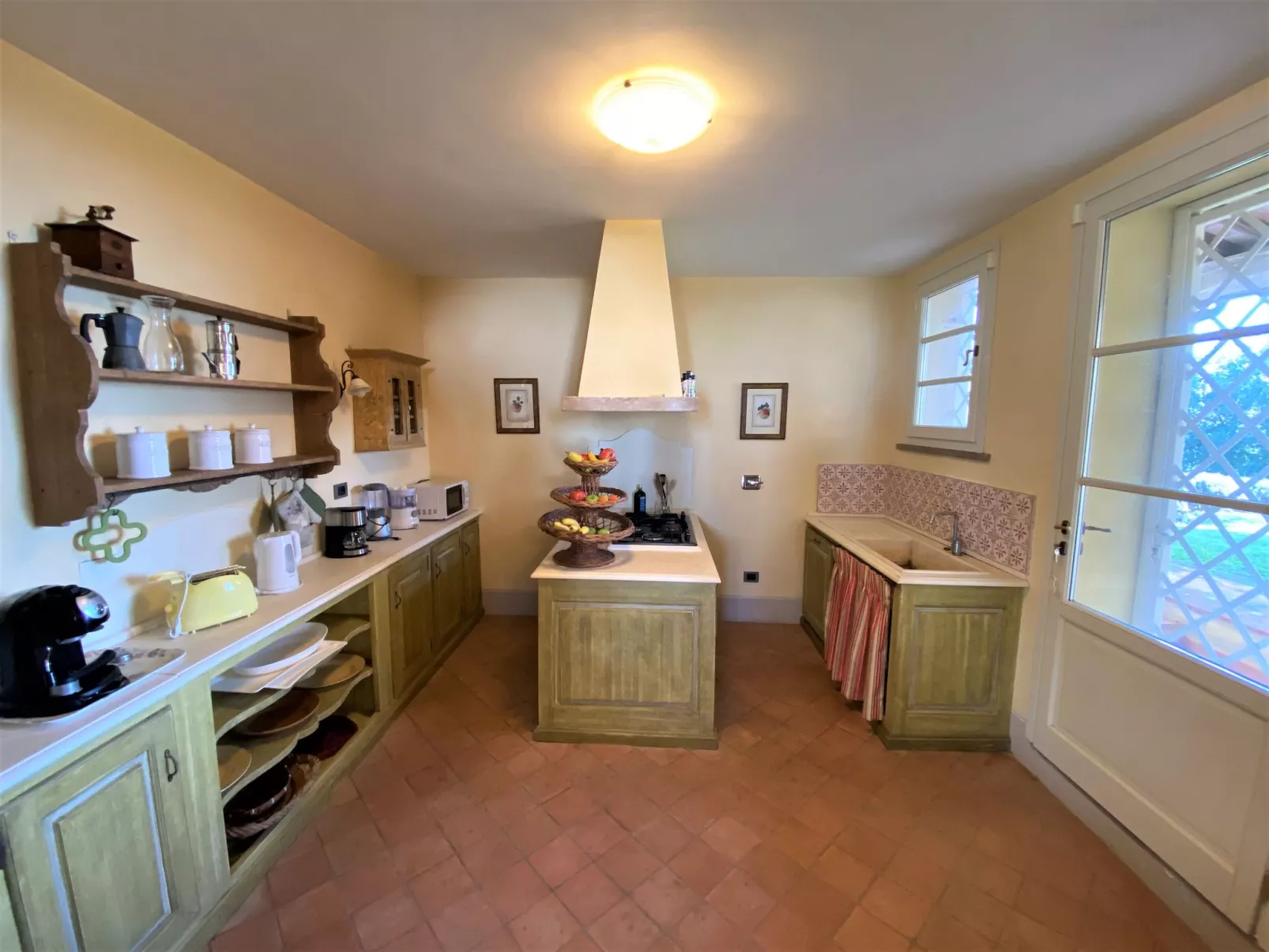 Poggio al Pruno-Inside