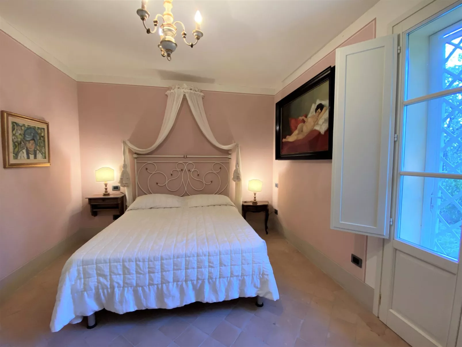 Poggio al Pruno-Inside