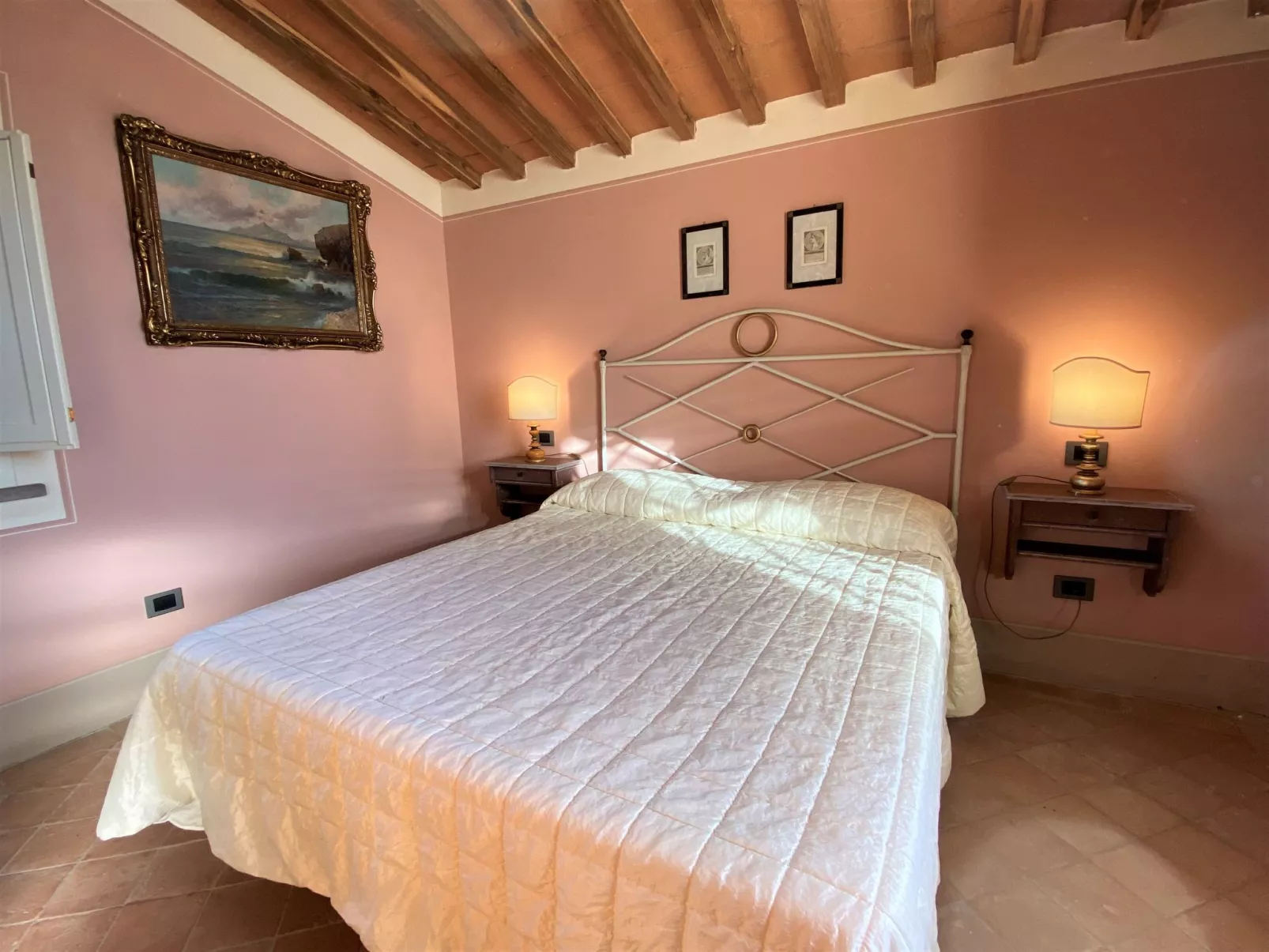 Poggio al Pruno-Inside