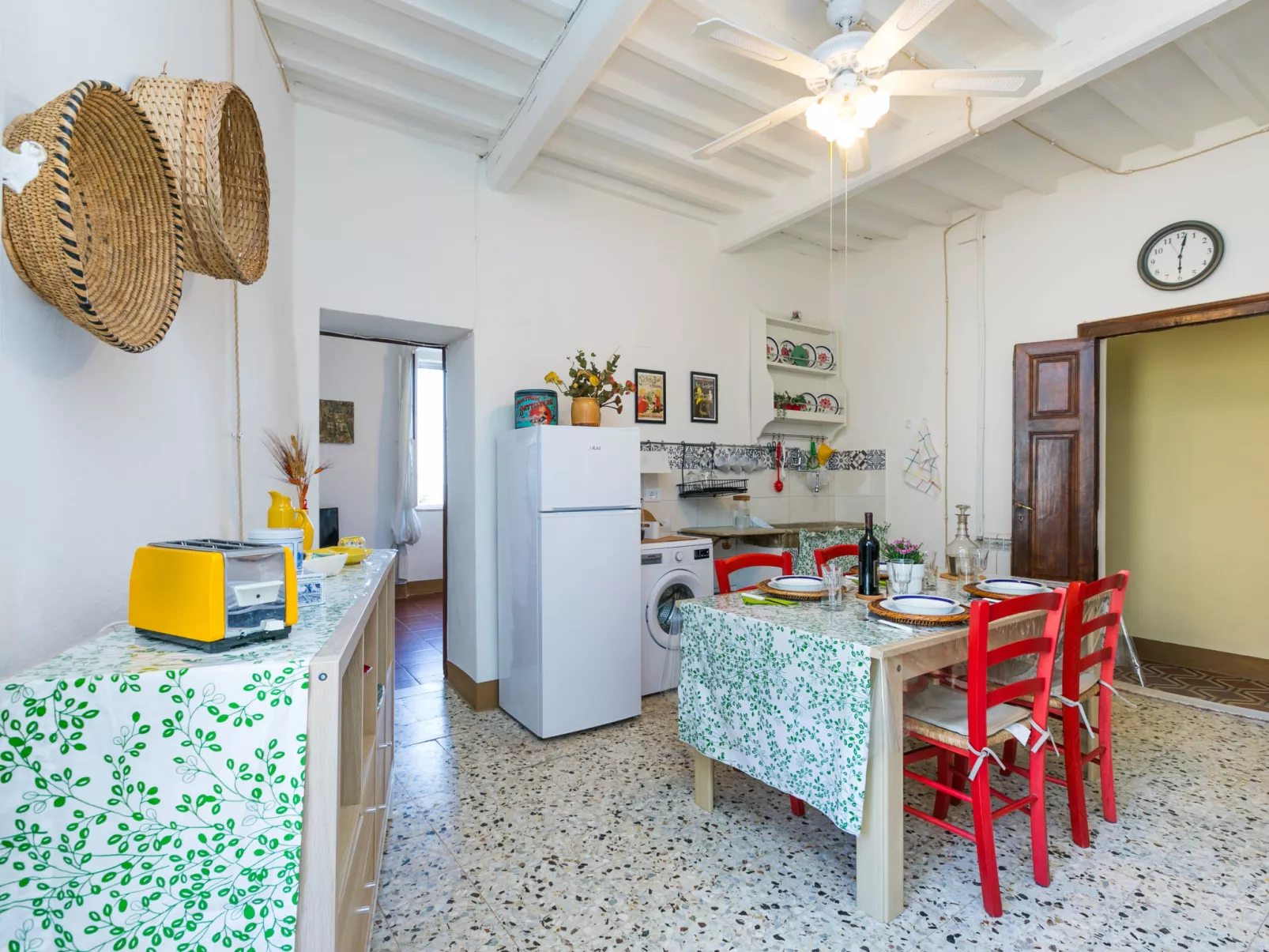 Francesco's pretty house-Inside