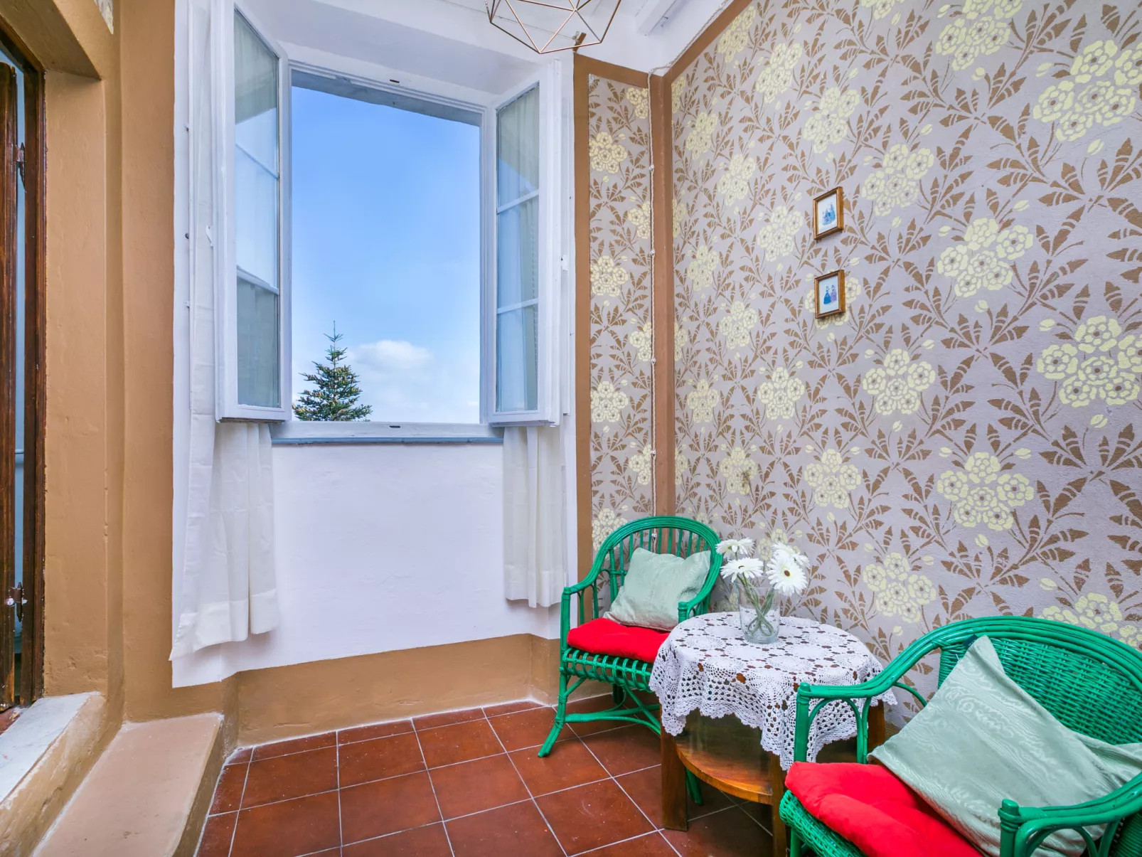 Francesco's pretty house-Inside