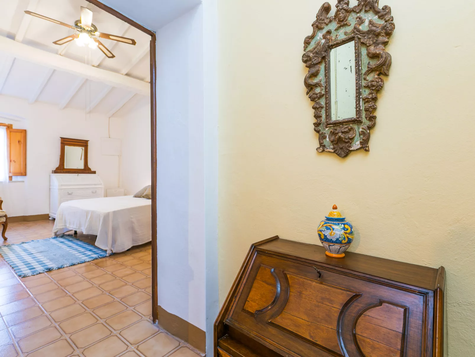 Francesco's pretty house-Inside