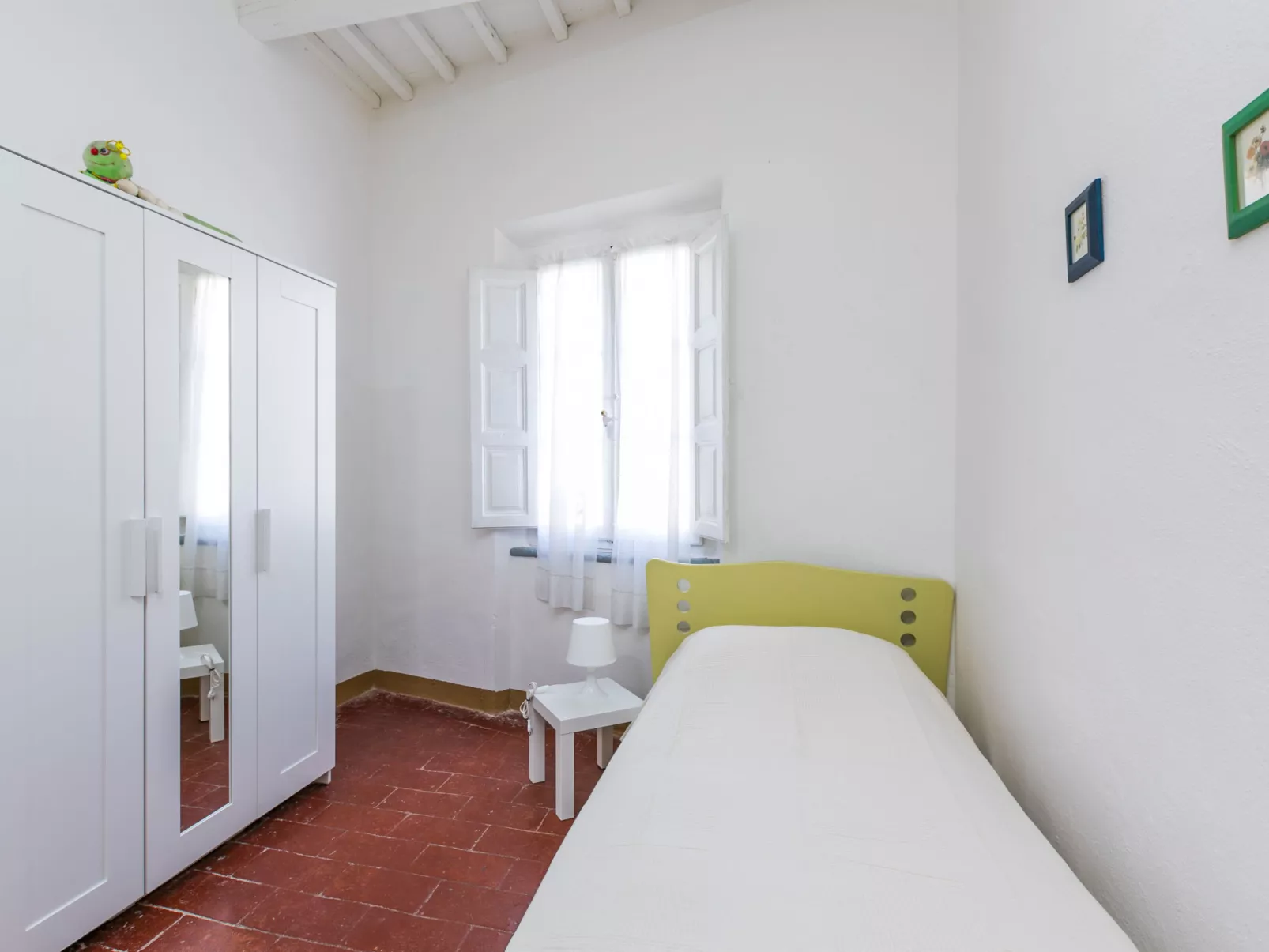 Francesco's pretty house-Inside