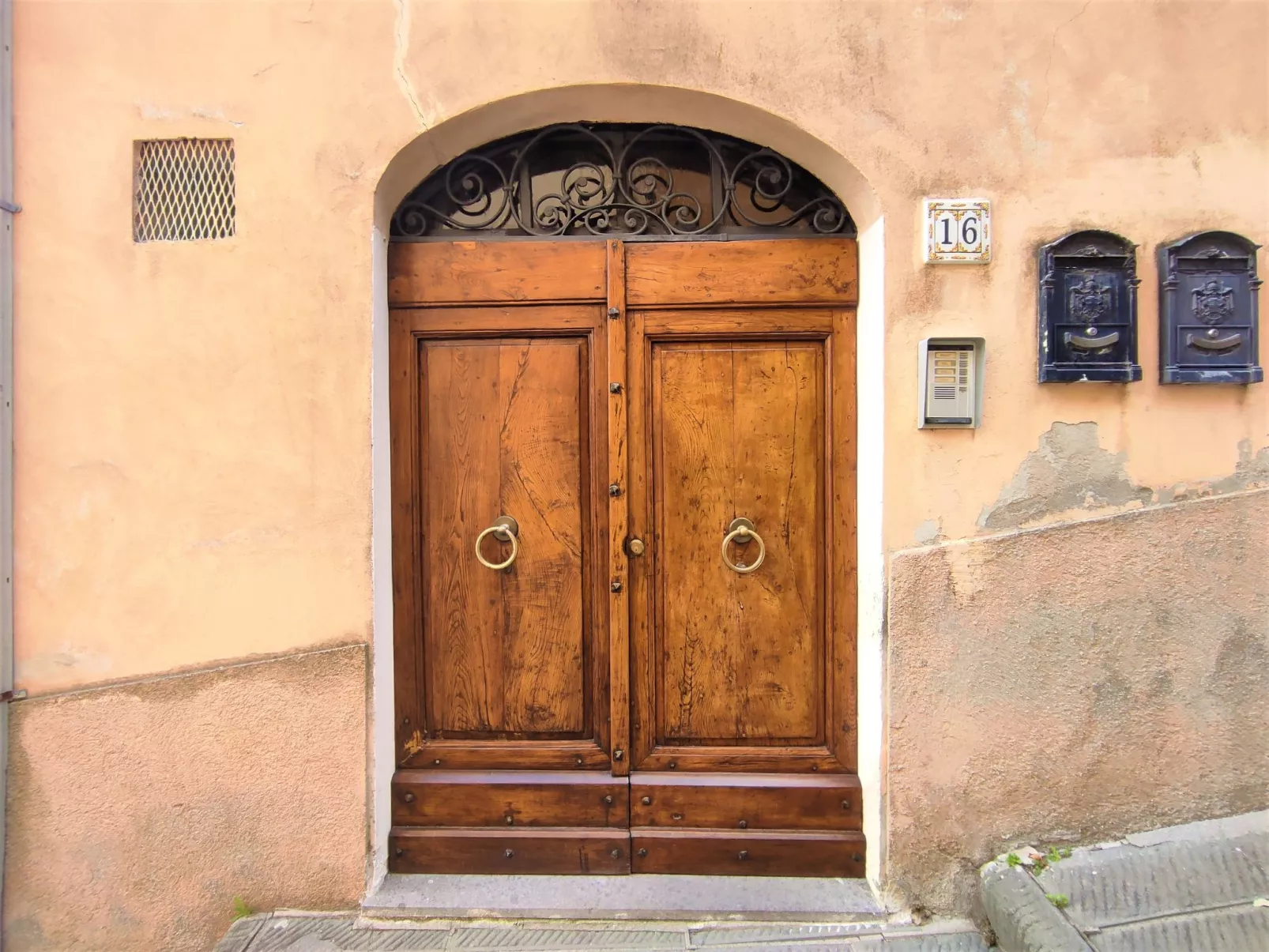 Trilocale dell´Arco-Outside