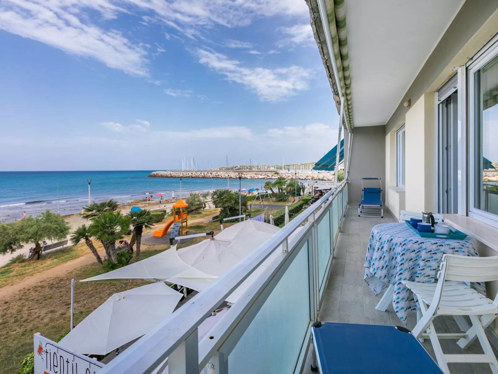 Massimo Beach House-Outside