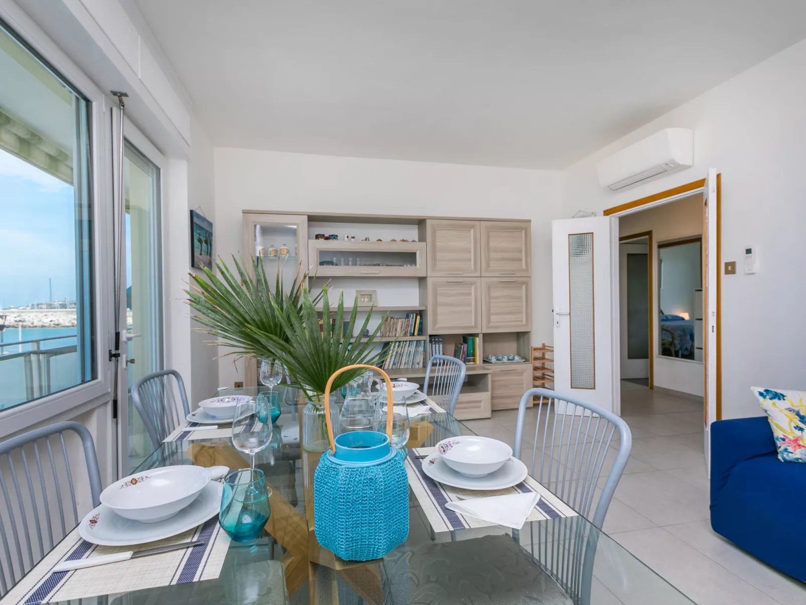 Massimo Beach House-Inside