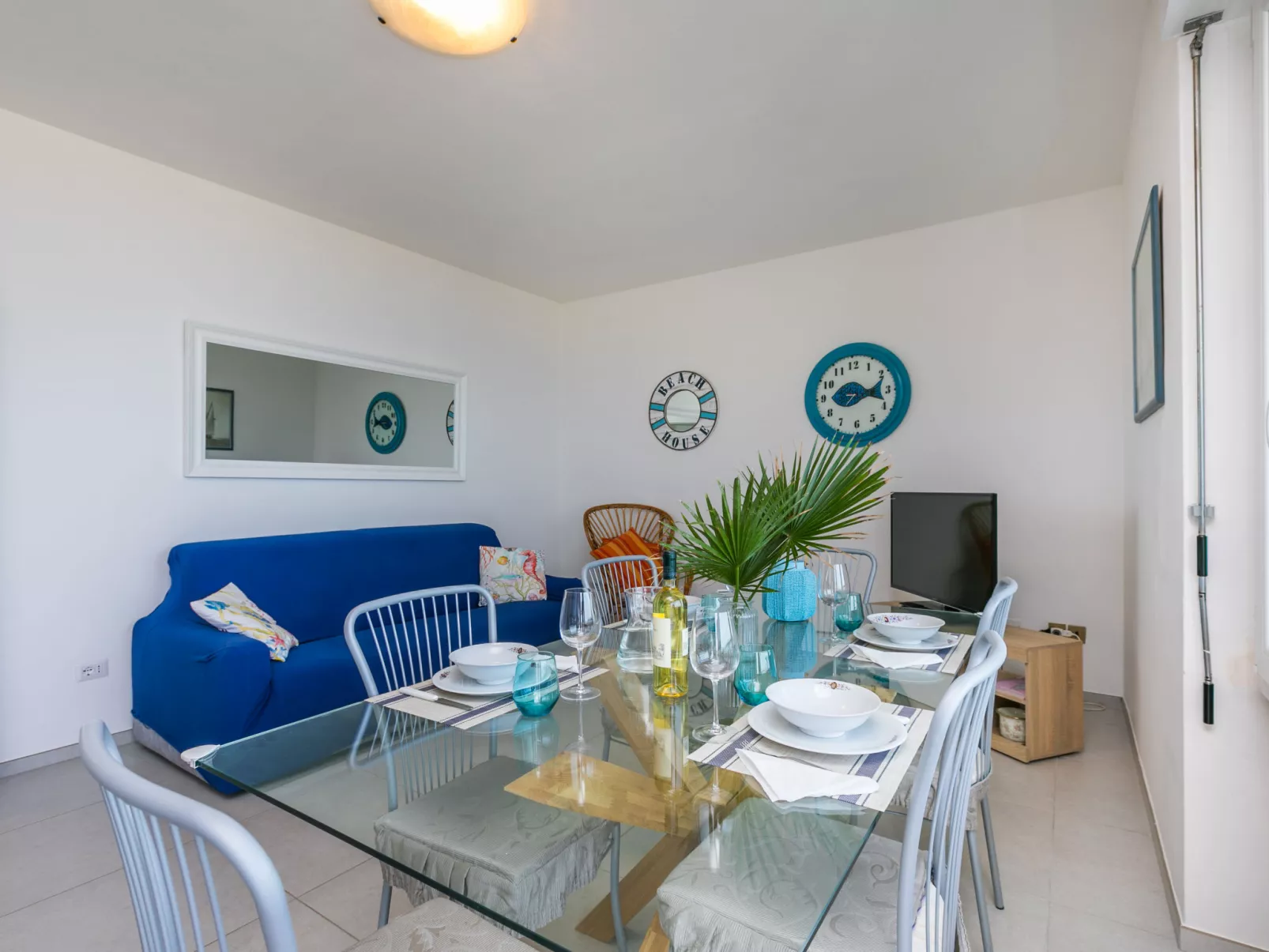 Massimo Beach House-Inside