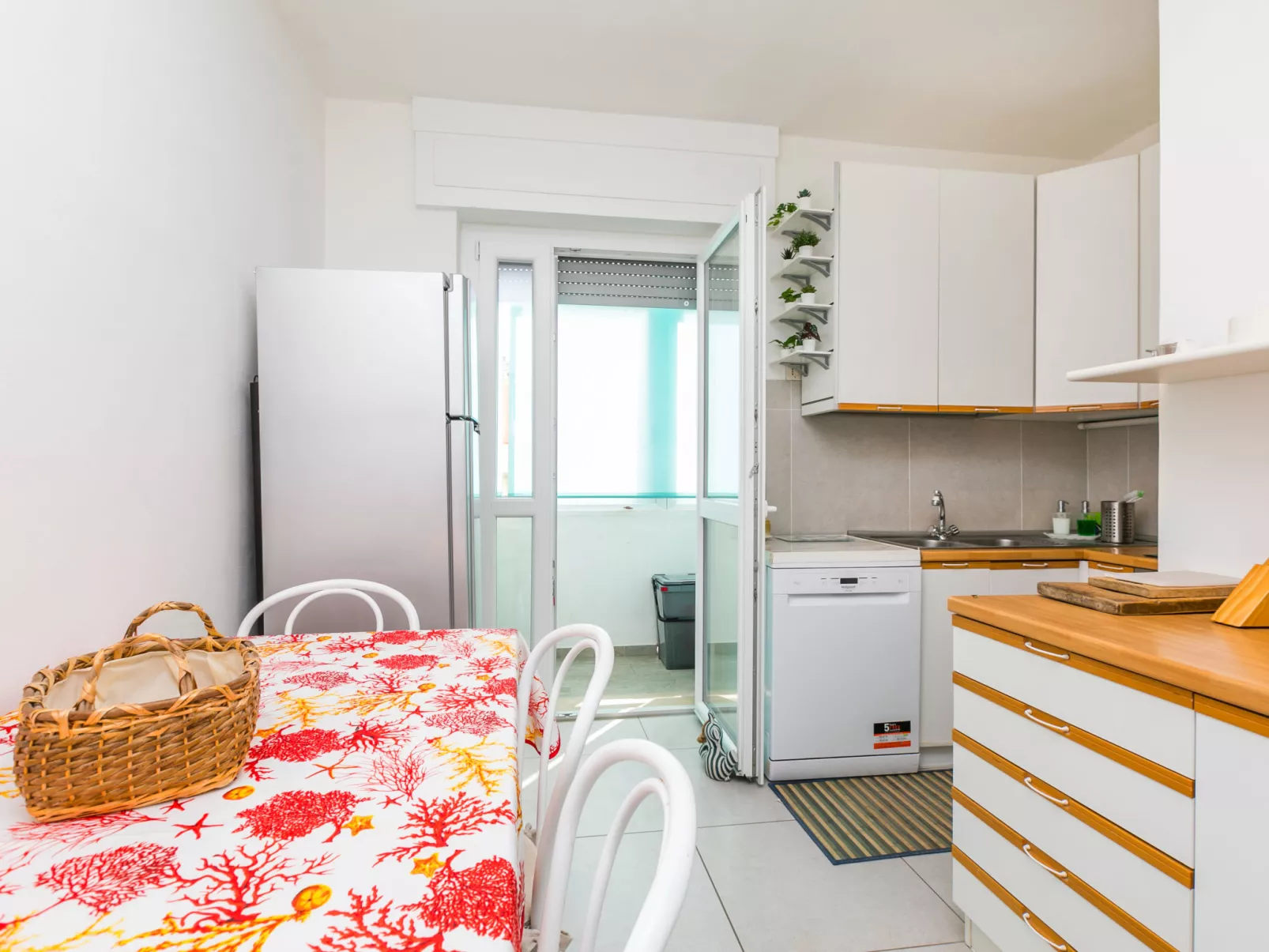 Massimo Beach House-Inside