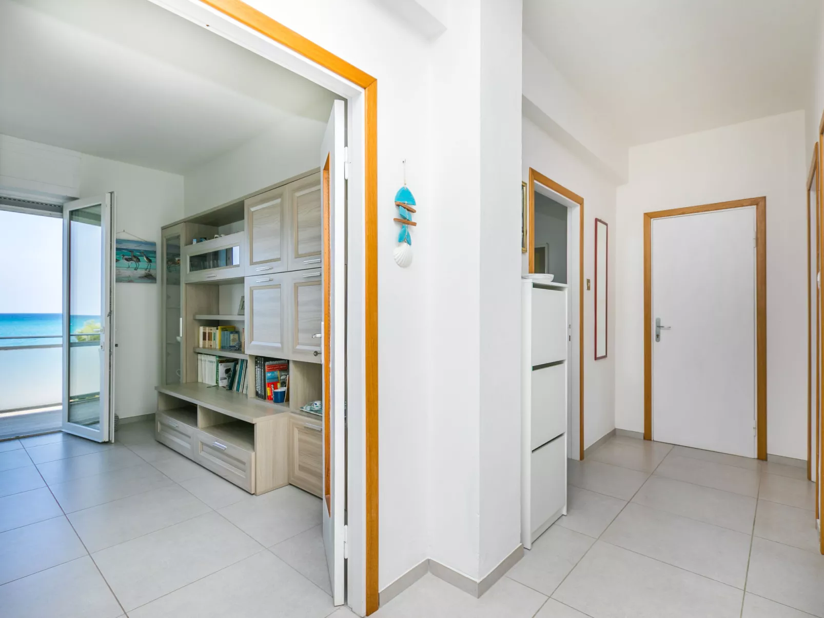 Massimo Beach House-Inside