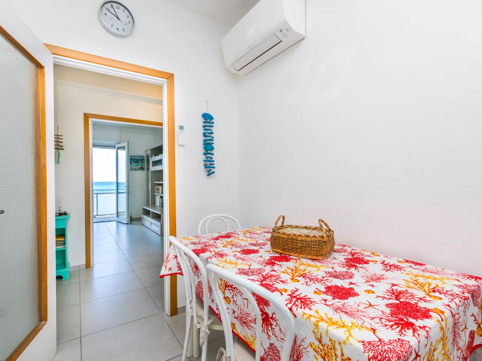 Massimo Beach House-Inside