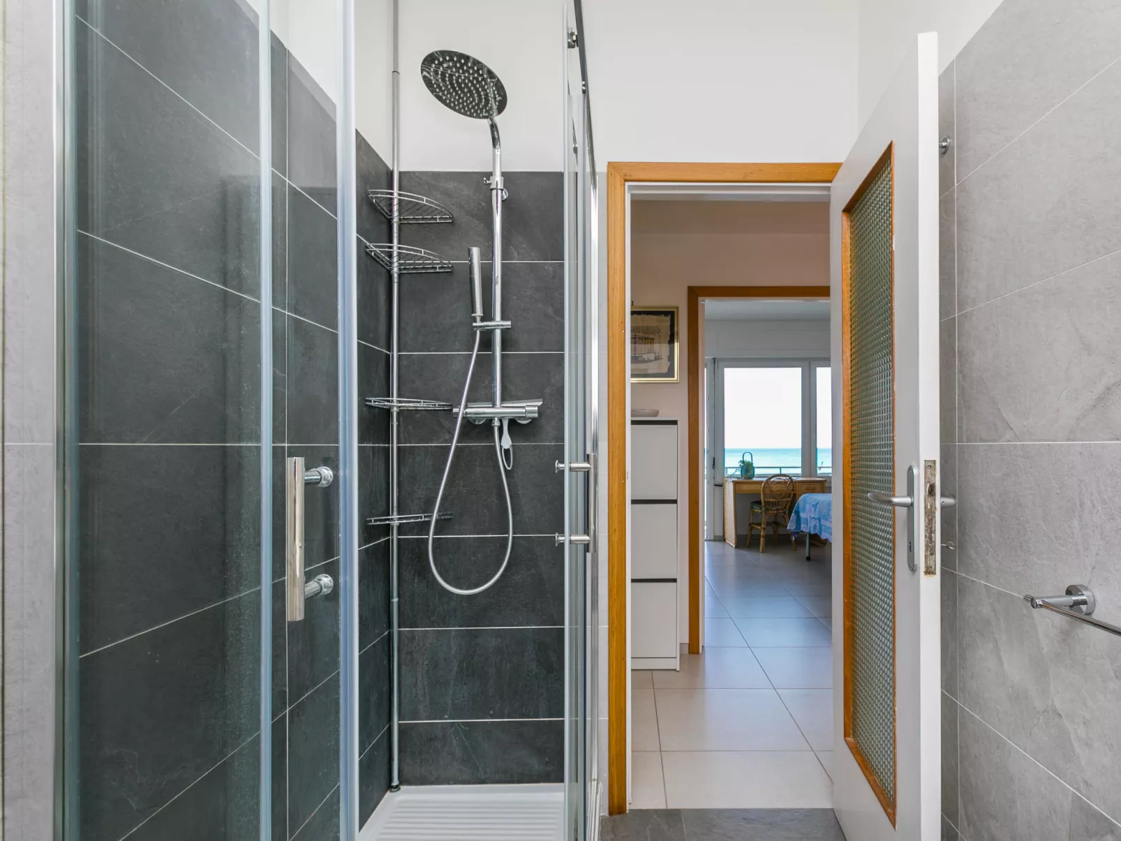 Massimo Beach House-Inside