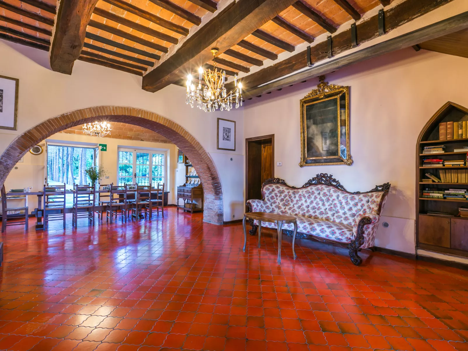 Villa Alari-Dedans