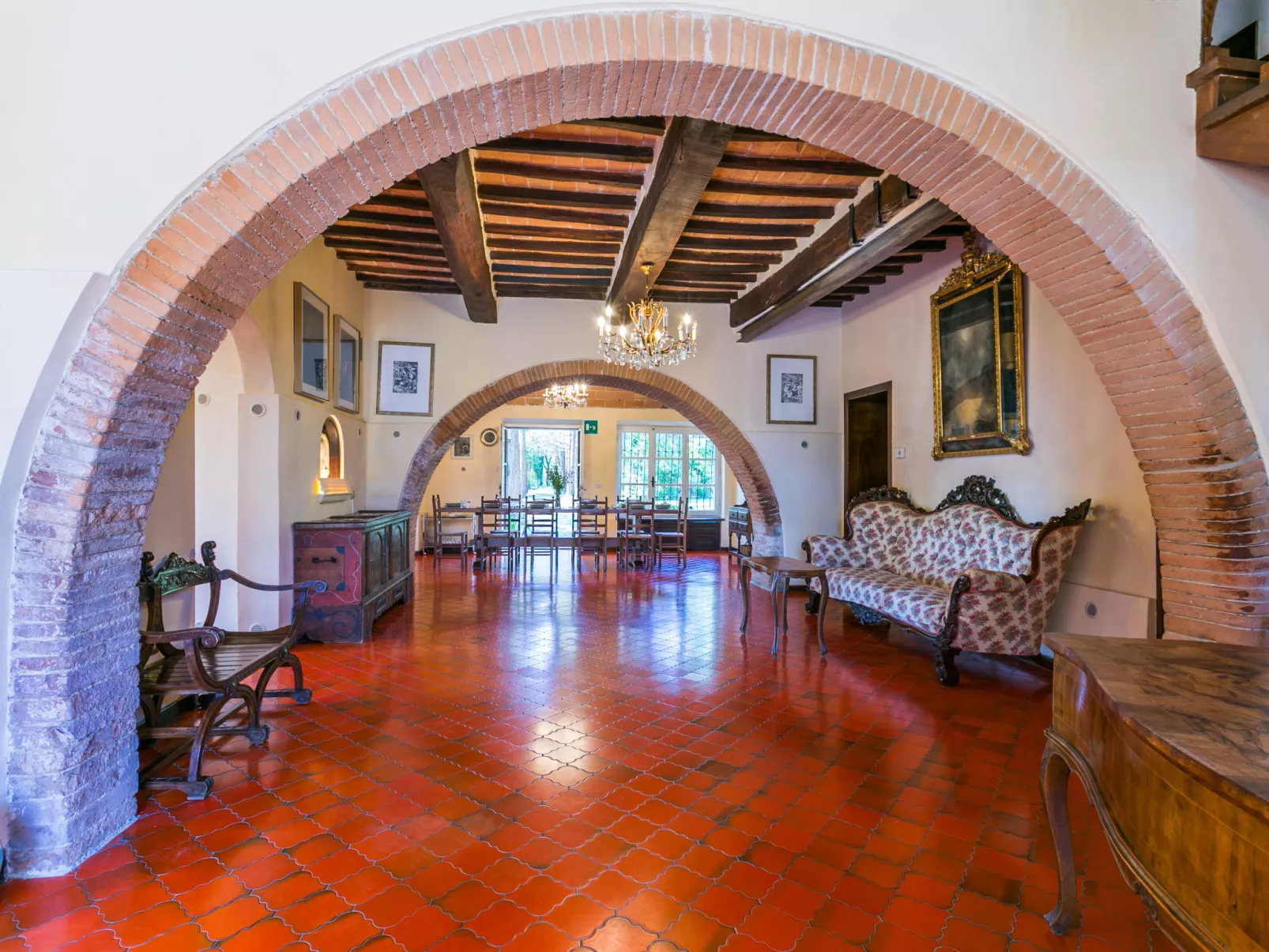 Villa Alari-Dedans