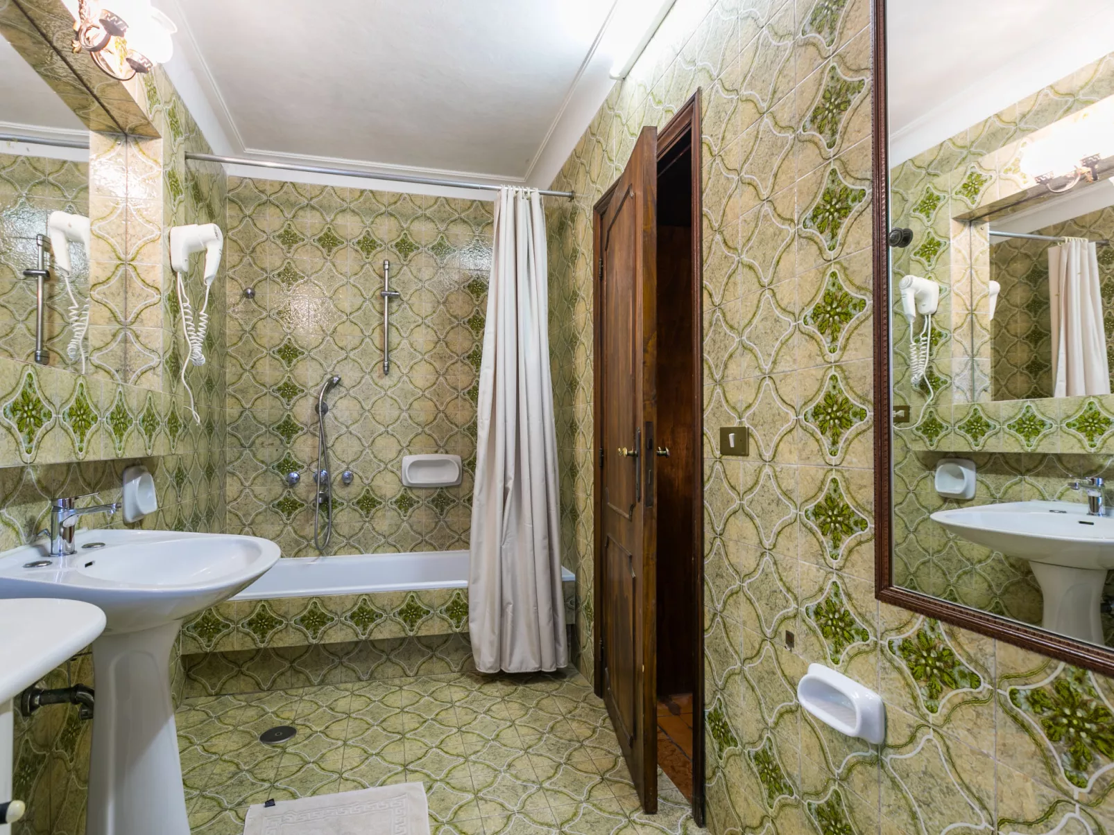 Villa Alari-Dedans