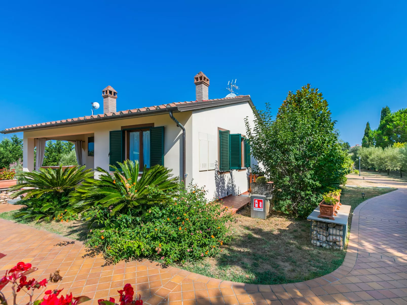 Villa della Duna-Outside