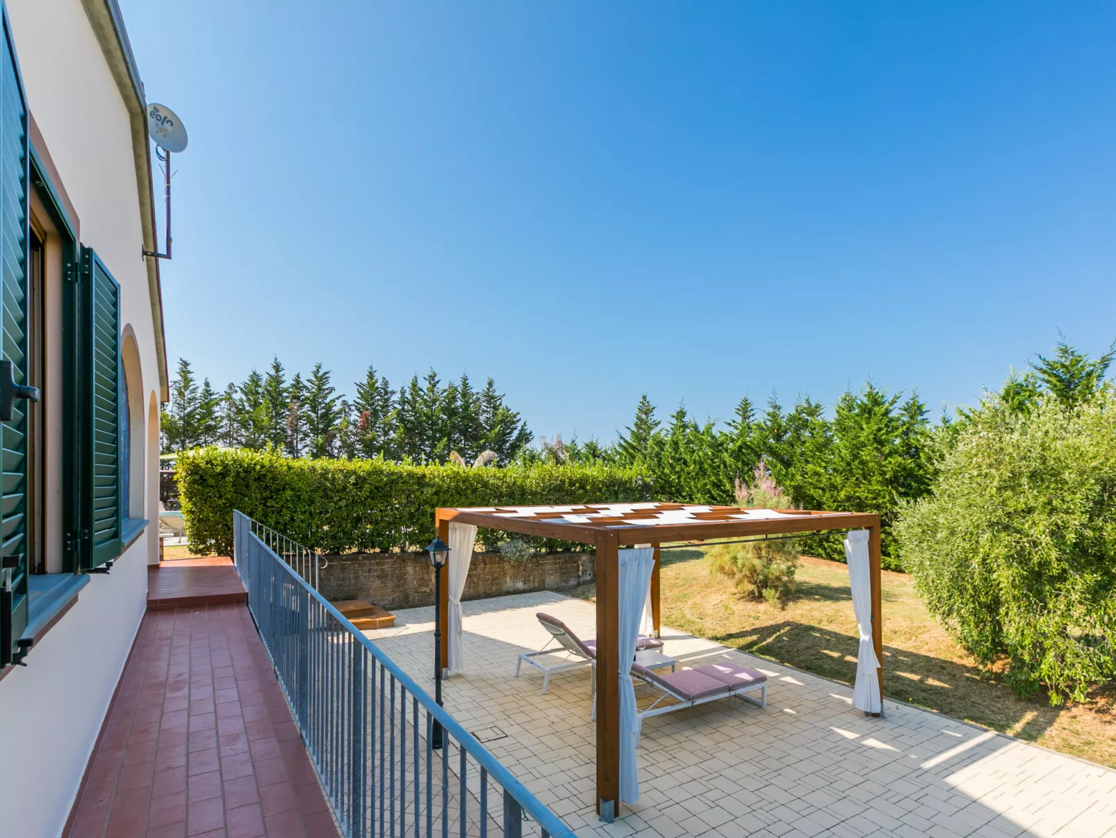 Villa della Duna-Outside