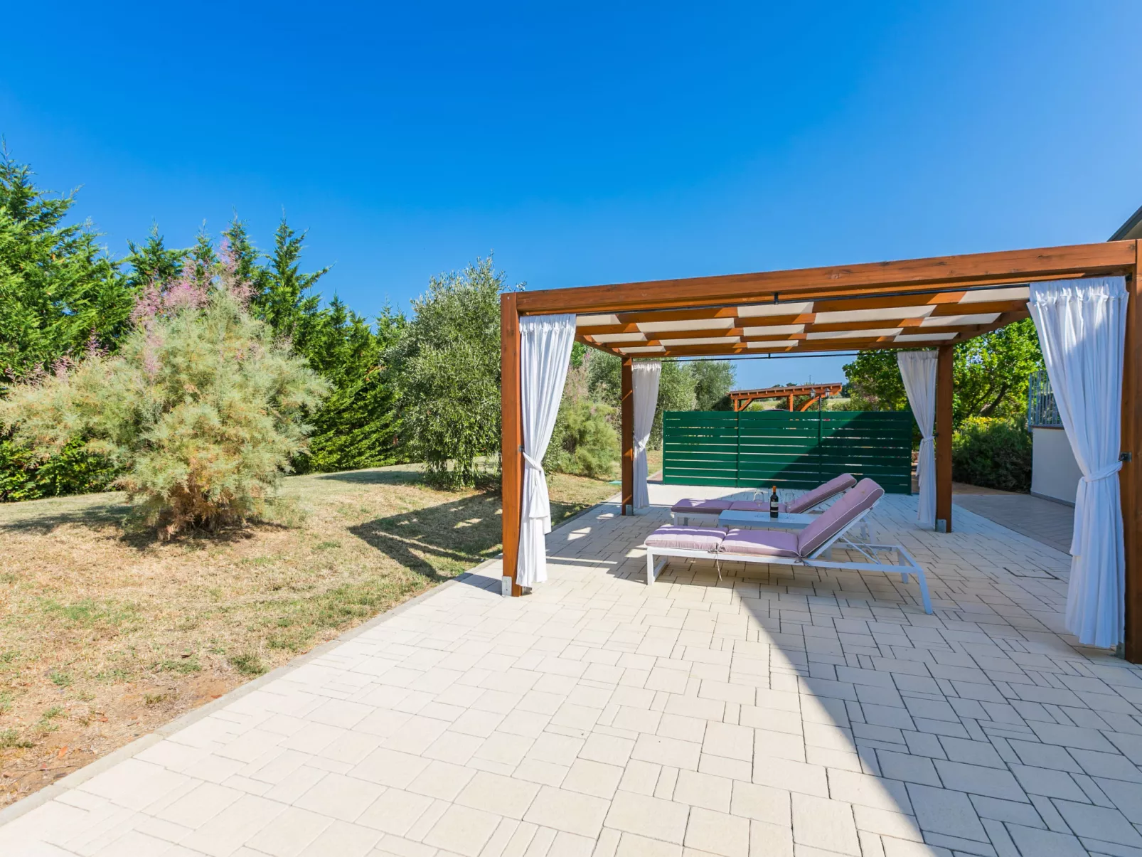 Villa della Duna-Outside