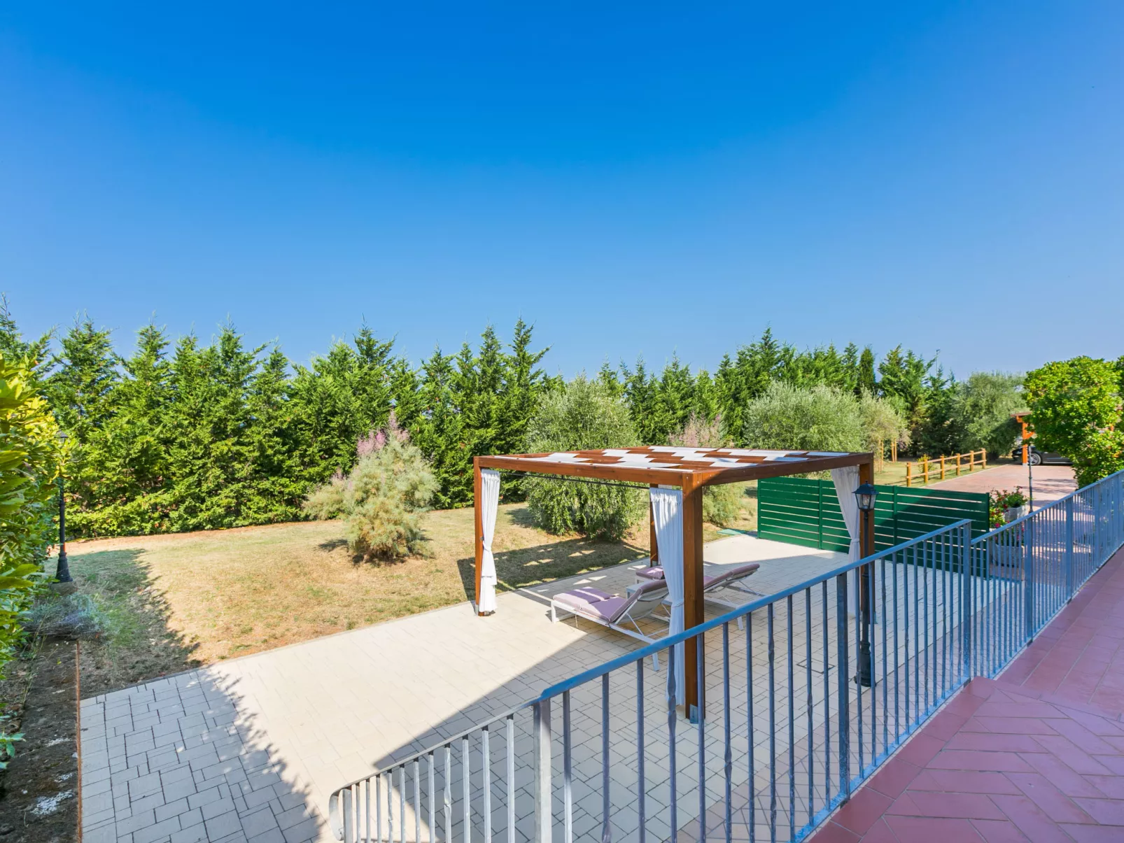 Villa della Duna-Outside