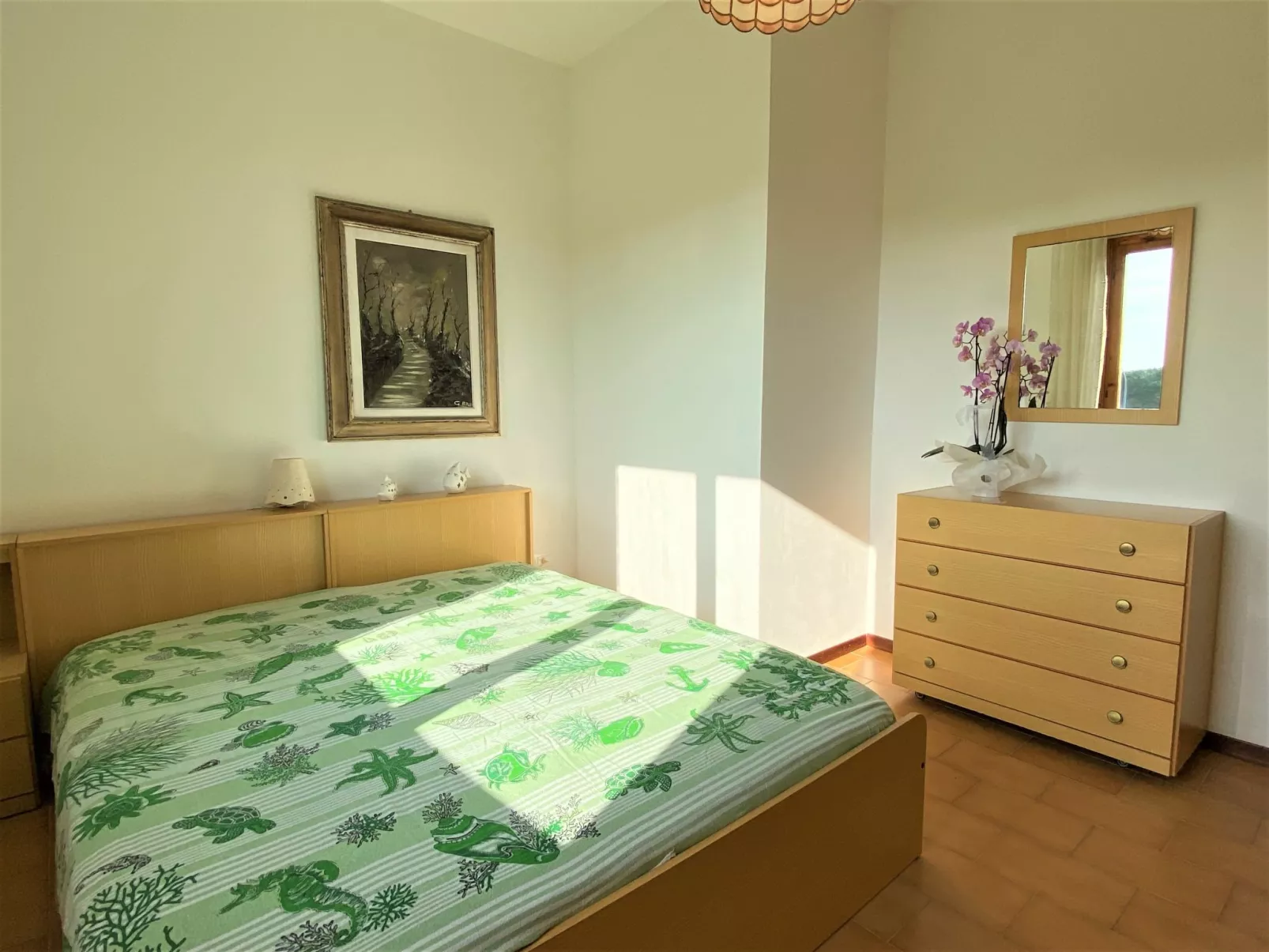 Palazzeta III-Drinnen