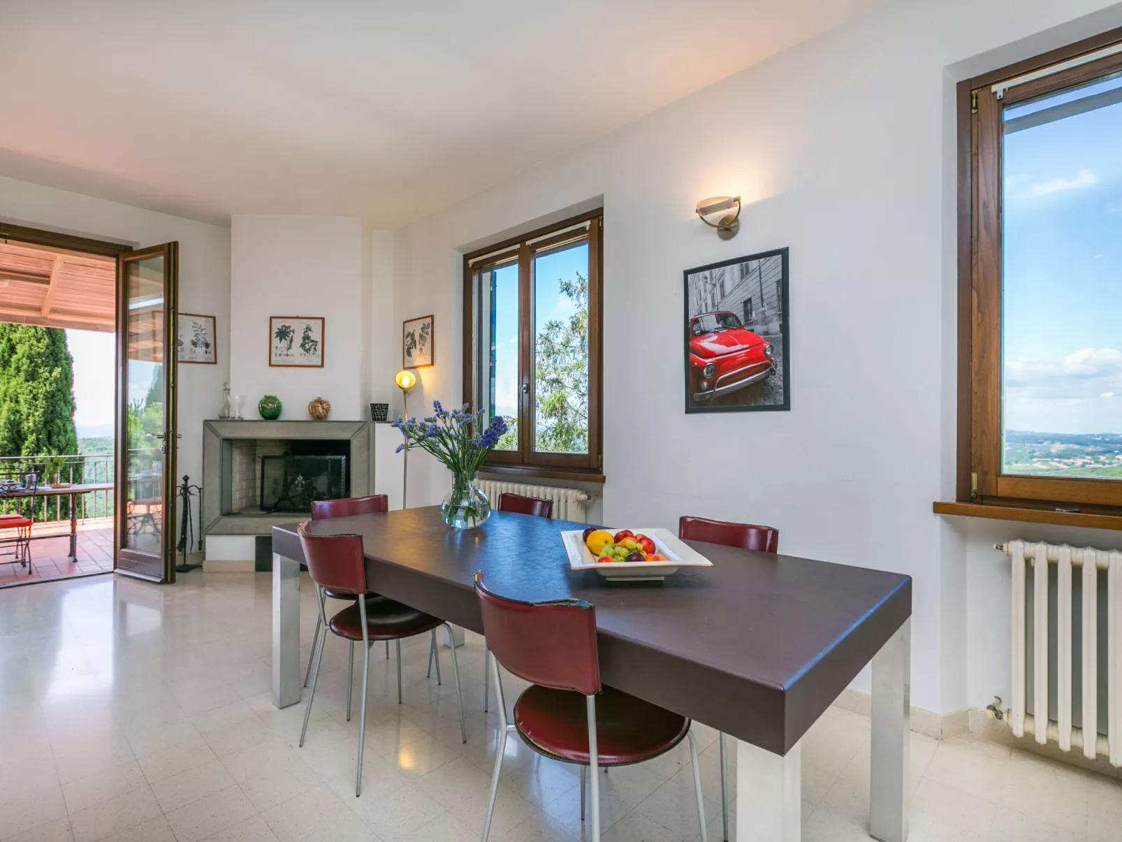 Casa Lensi-Inside