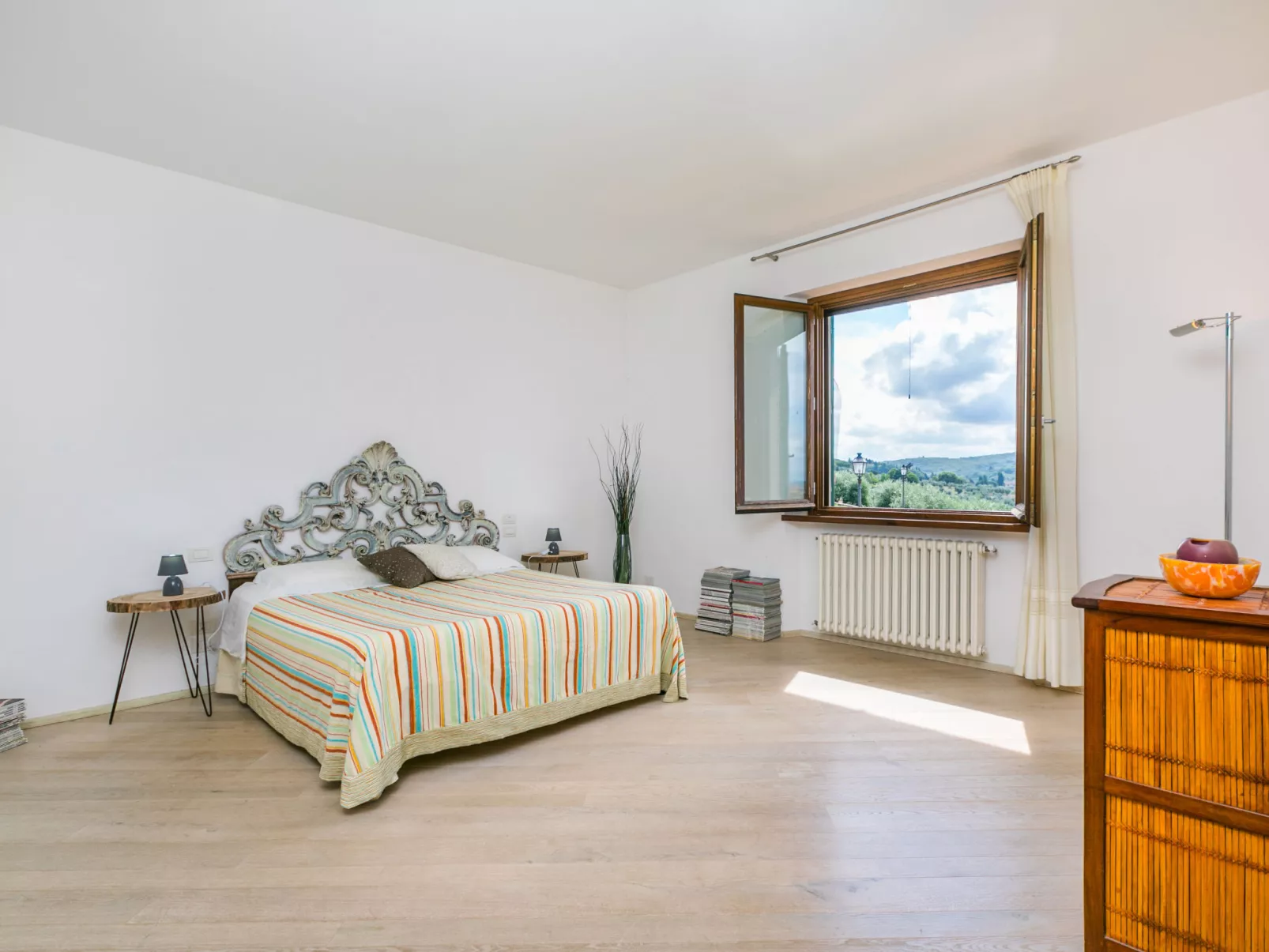 Casa Lensi-Inside
