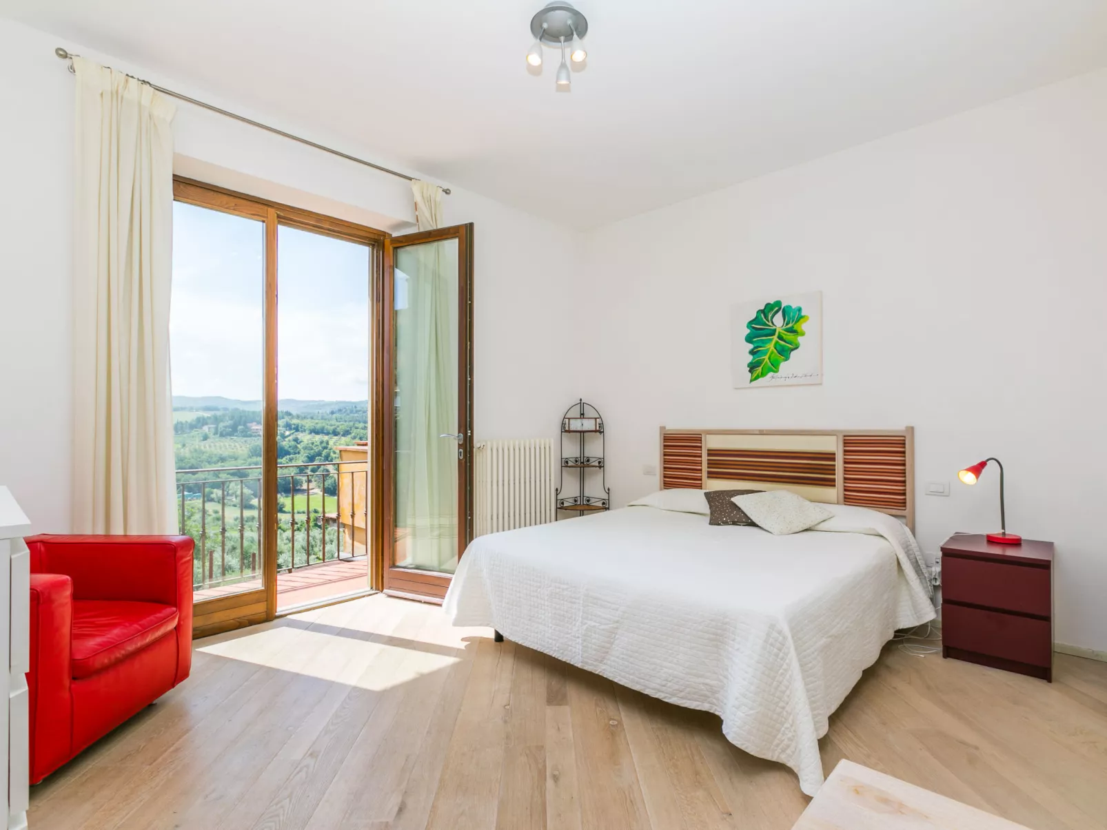 Casa Lensi-Inside