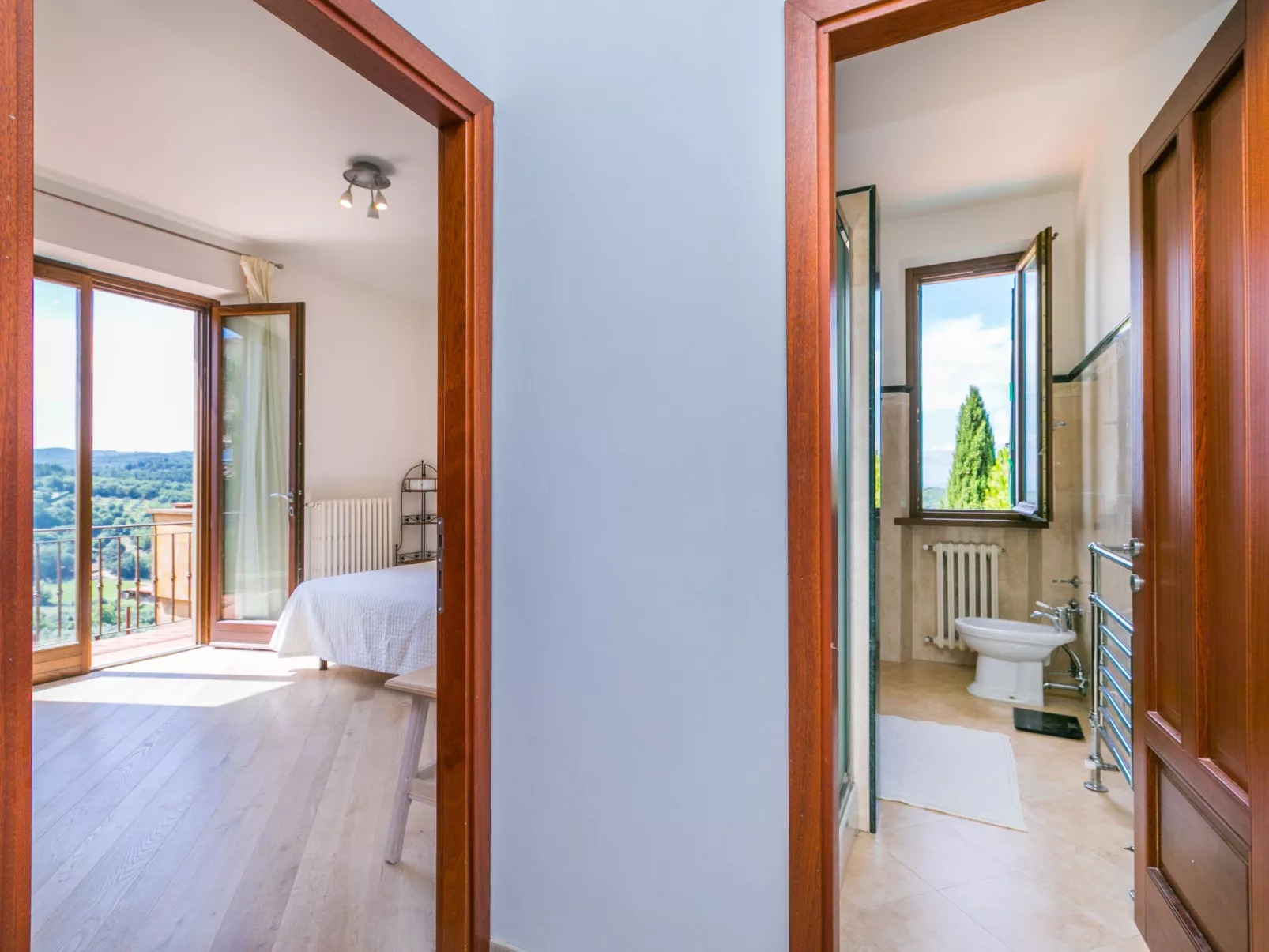 Casa Lensi-Inside