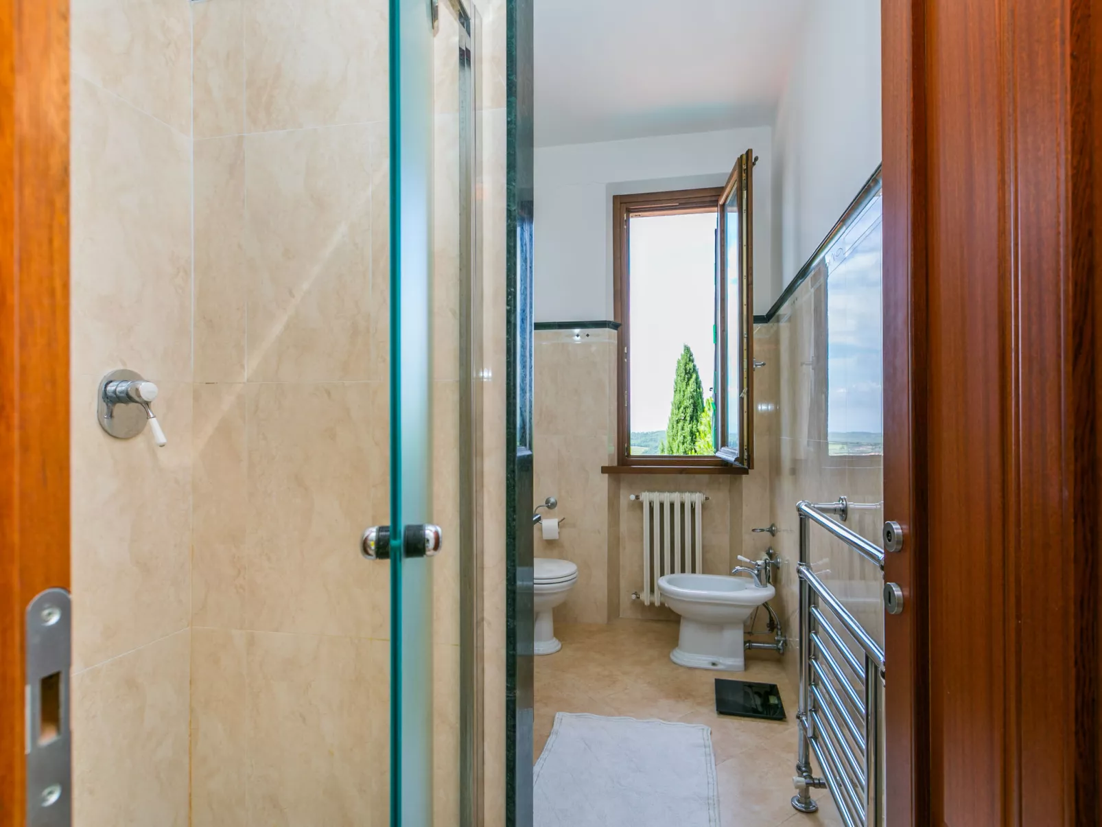 Casa Lensi-Inside