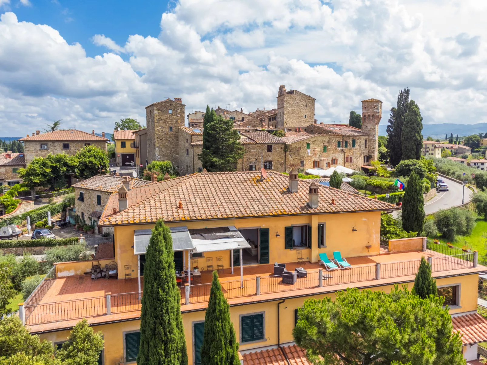Casa Lensi-Outside