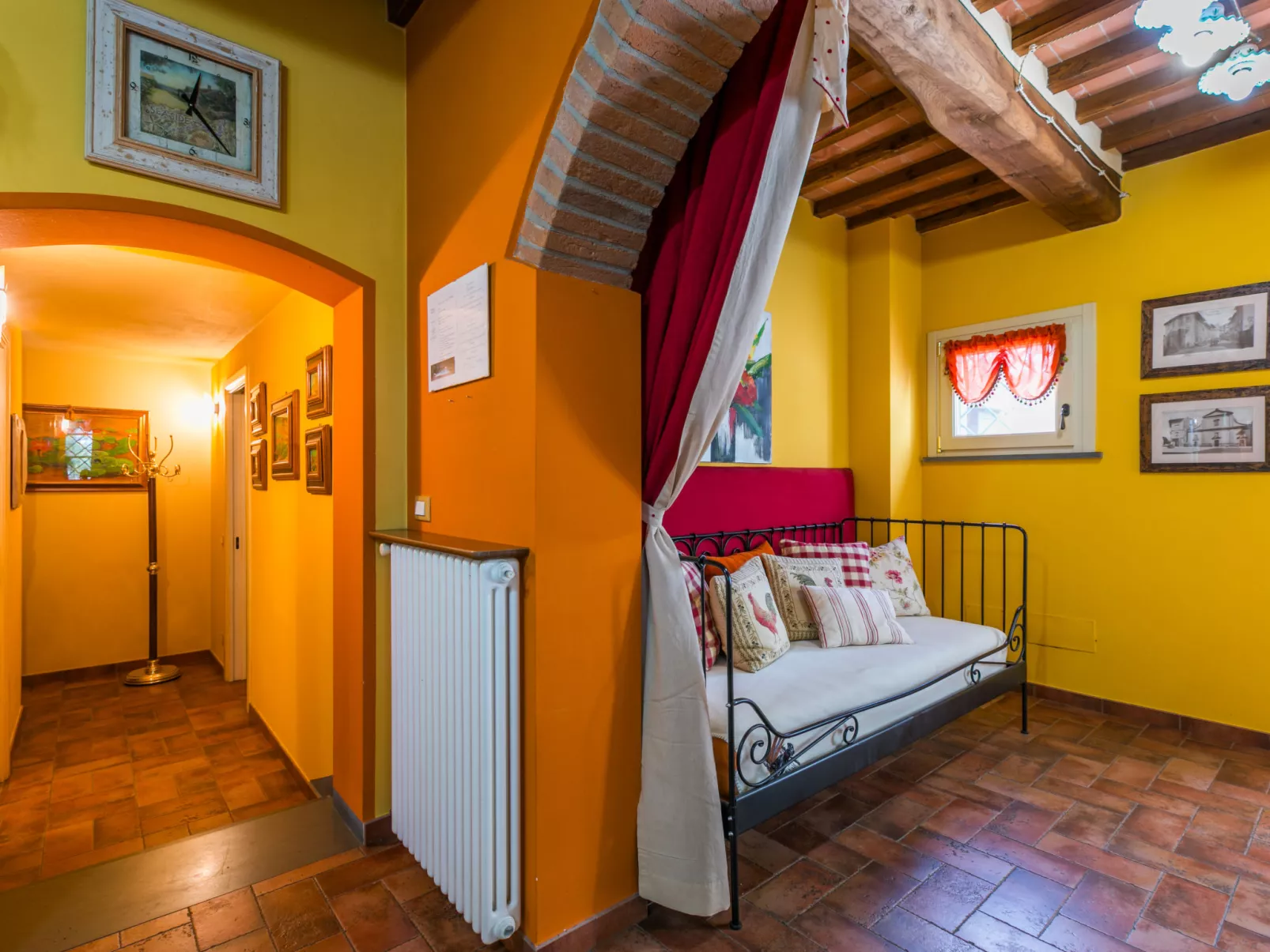 Casale il Poggio-Dedans