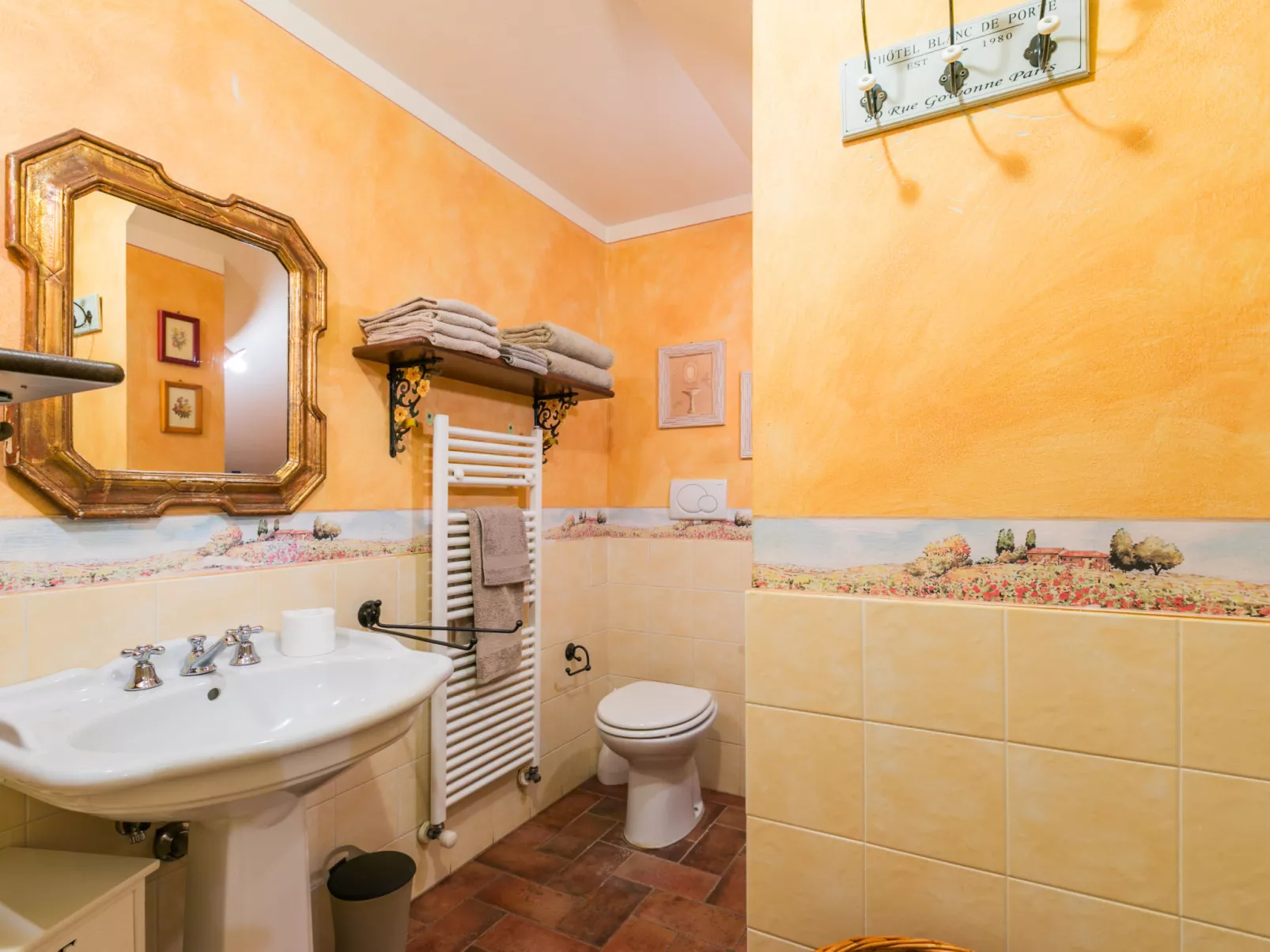 Casale il Poggio-Dedans